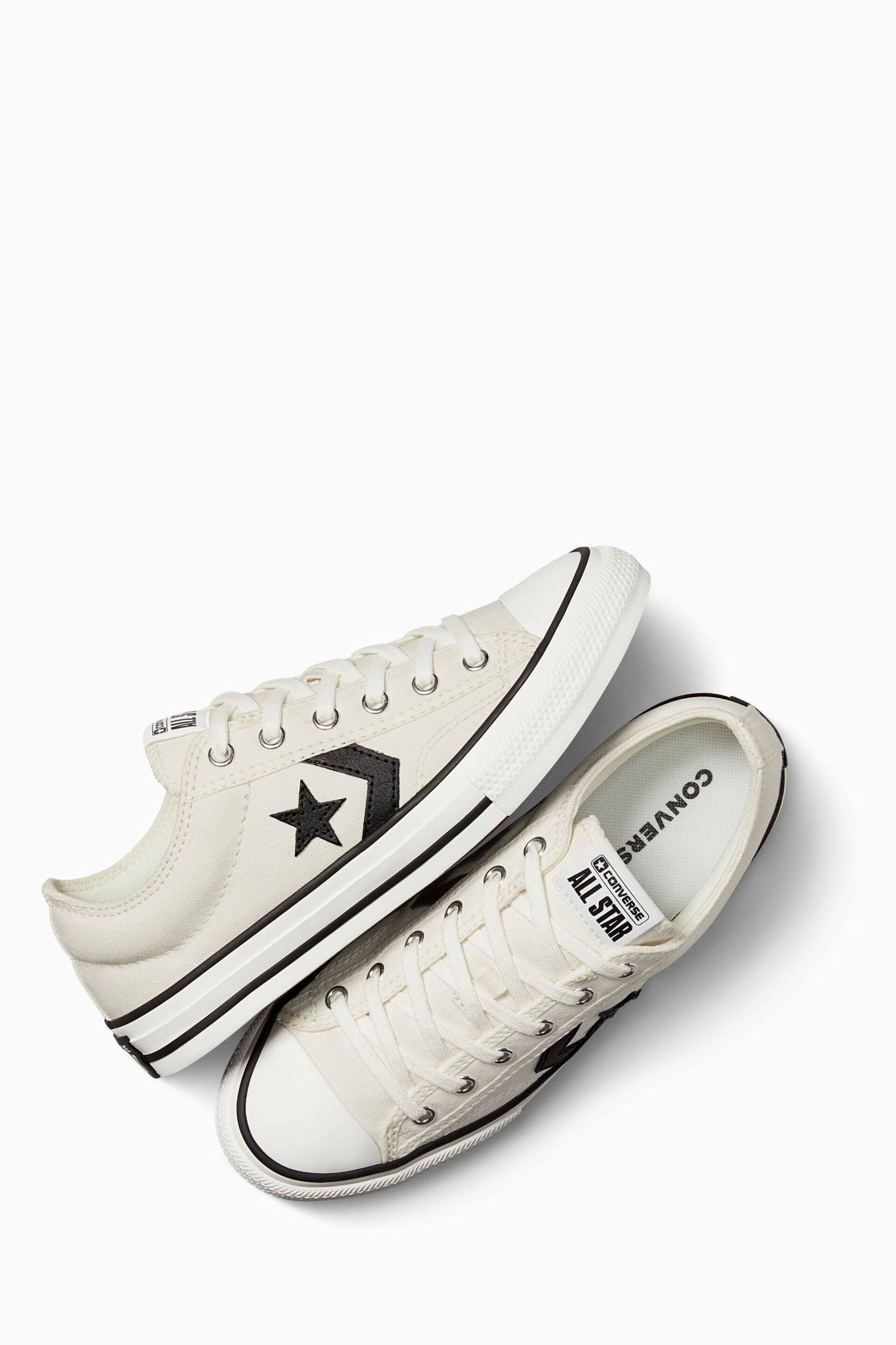 Converse White Youth Star Player 76 Trainers - Image 5 of 7