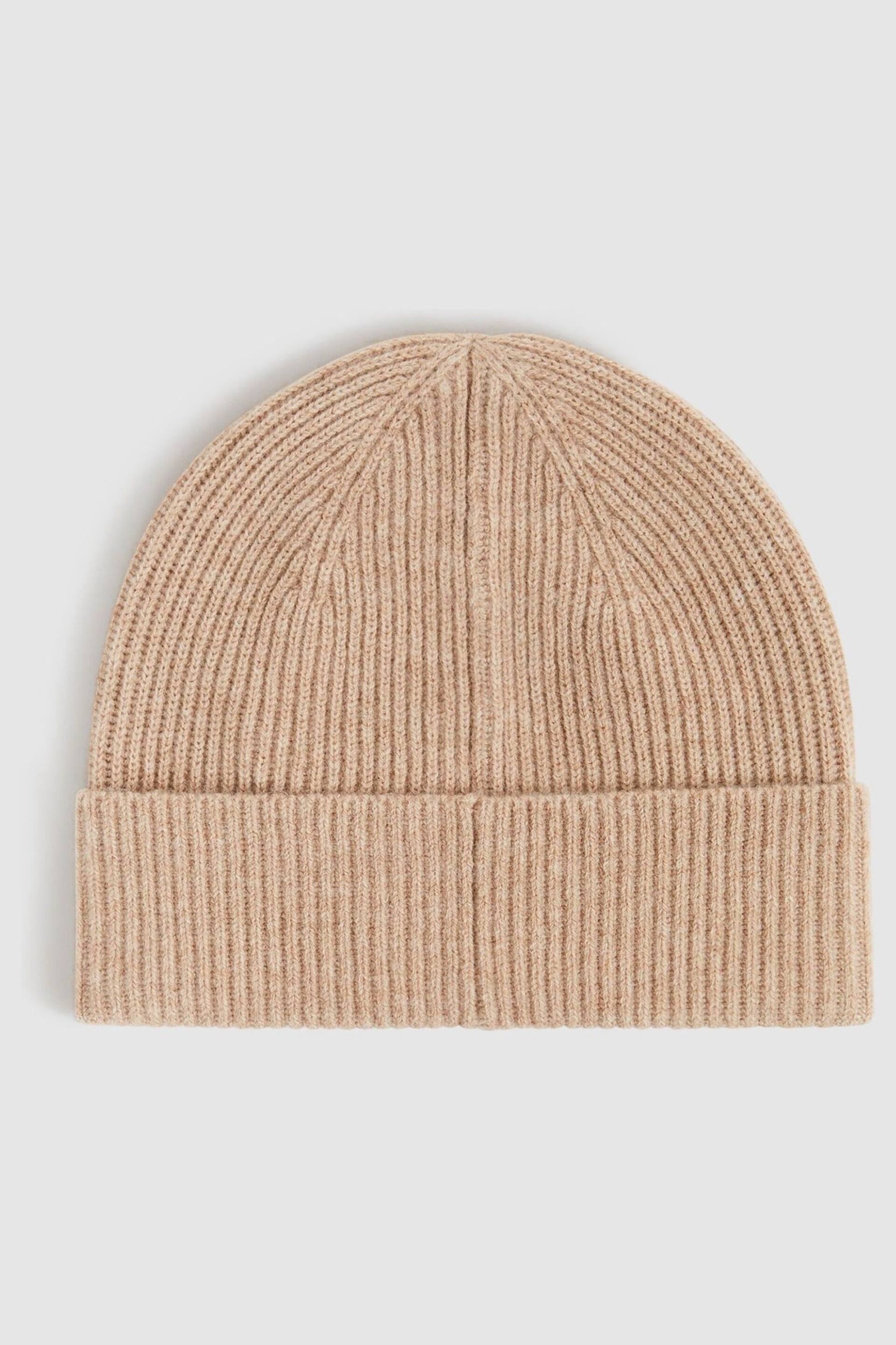 Reiss Camel Chaise Merino Wool Ribbed Beanie Hat - Image 4 of 5