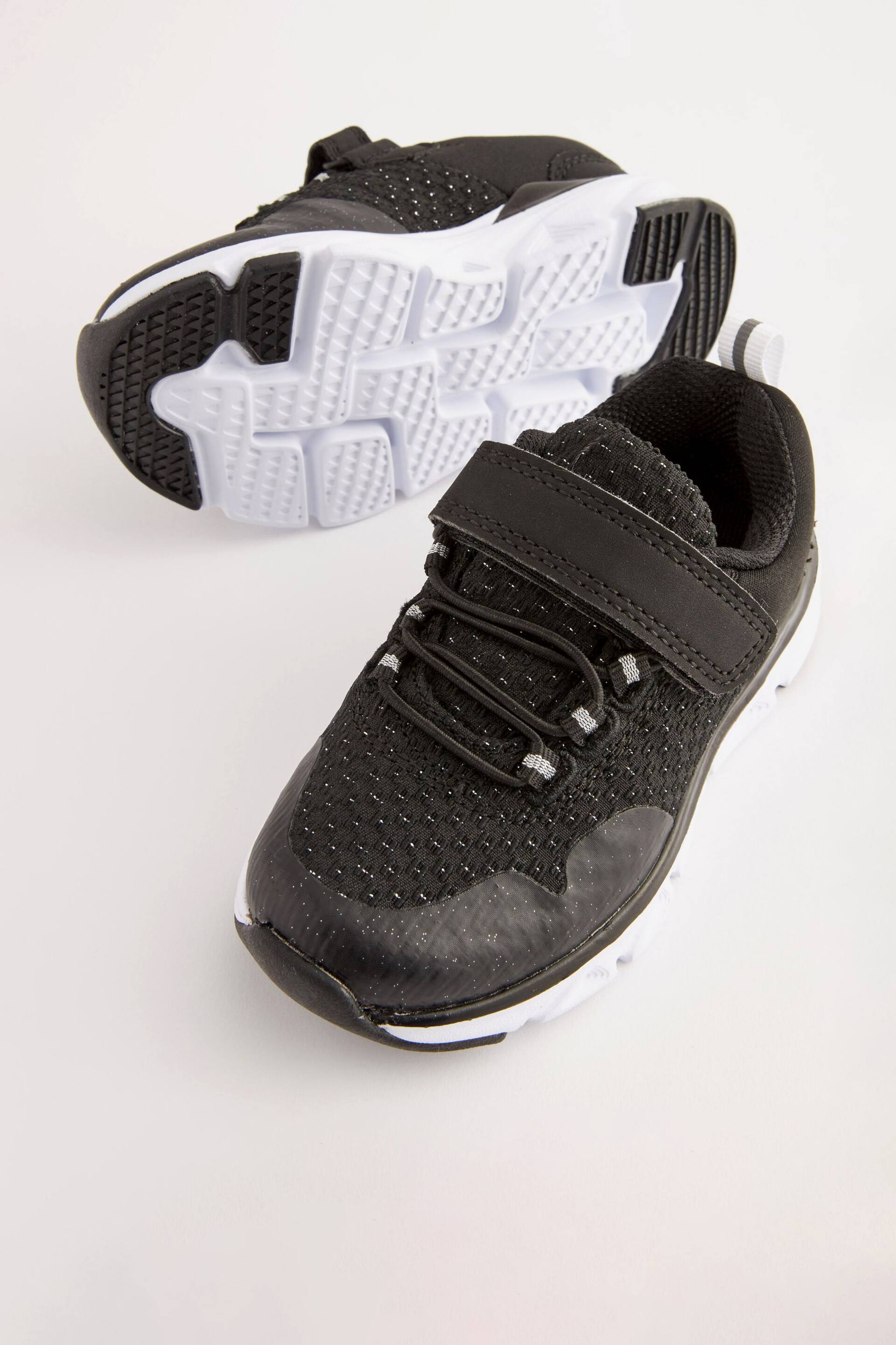 Black Sports Trainers - Image 5 of 5