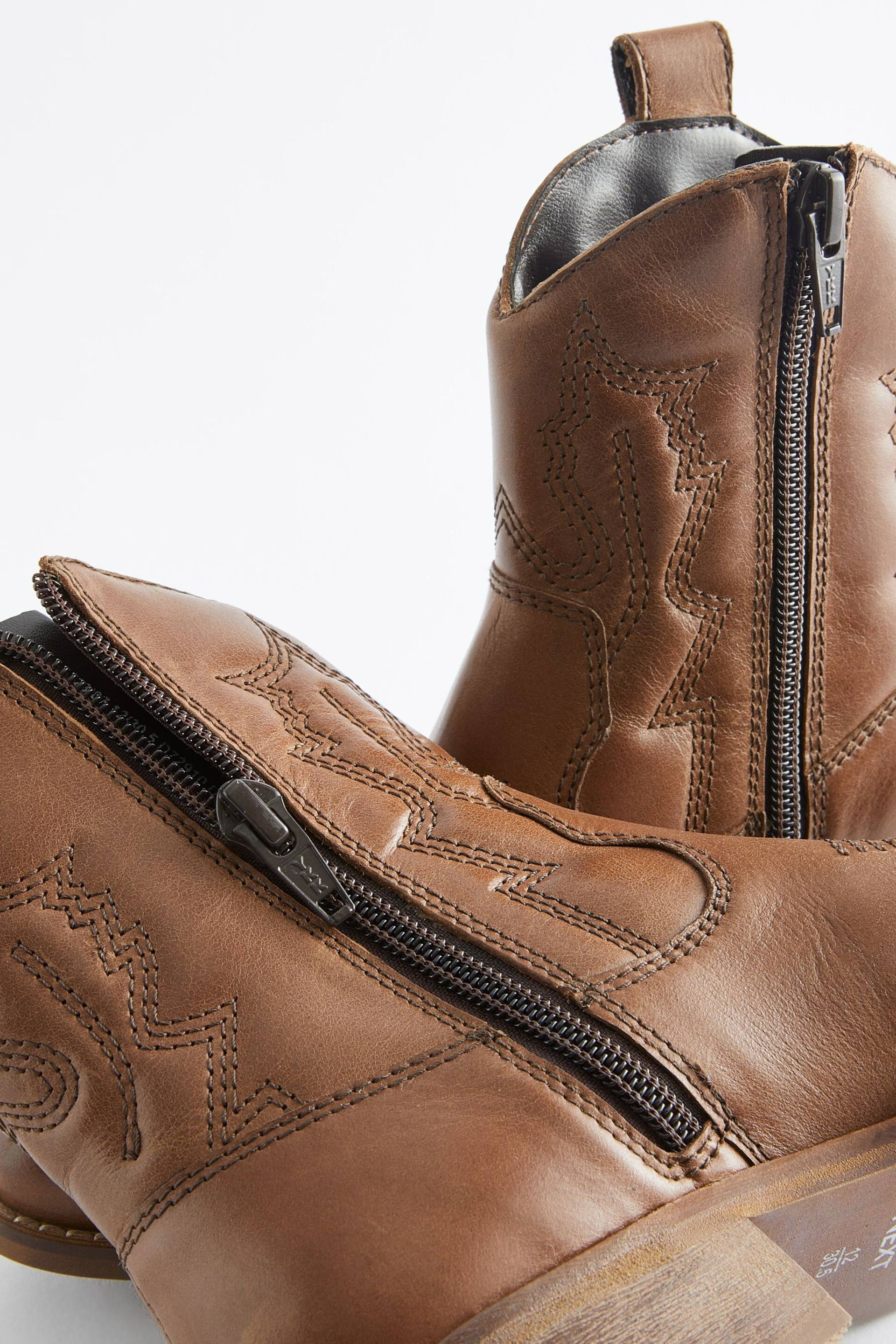 Tan Brown Western Heel Boots - Image 5 of 5