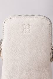 Lakeland Leather White Lakeland Leather Coniston Leather Cross Body Phone Pouch - Image 4 of 6