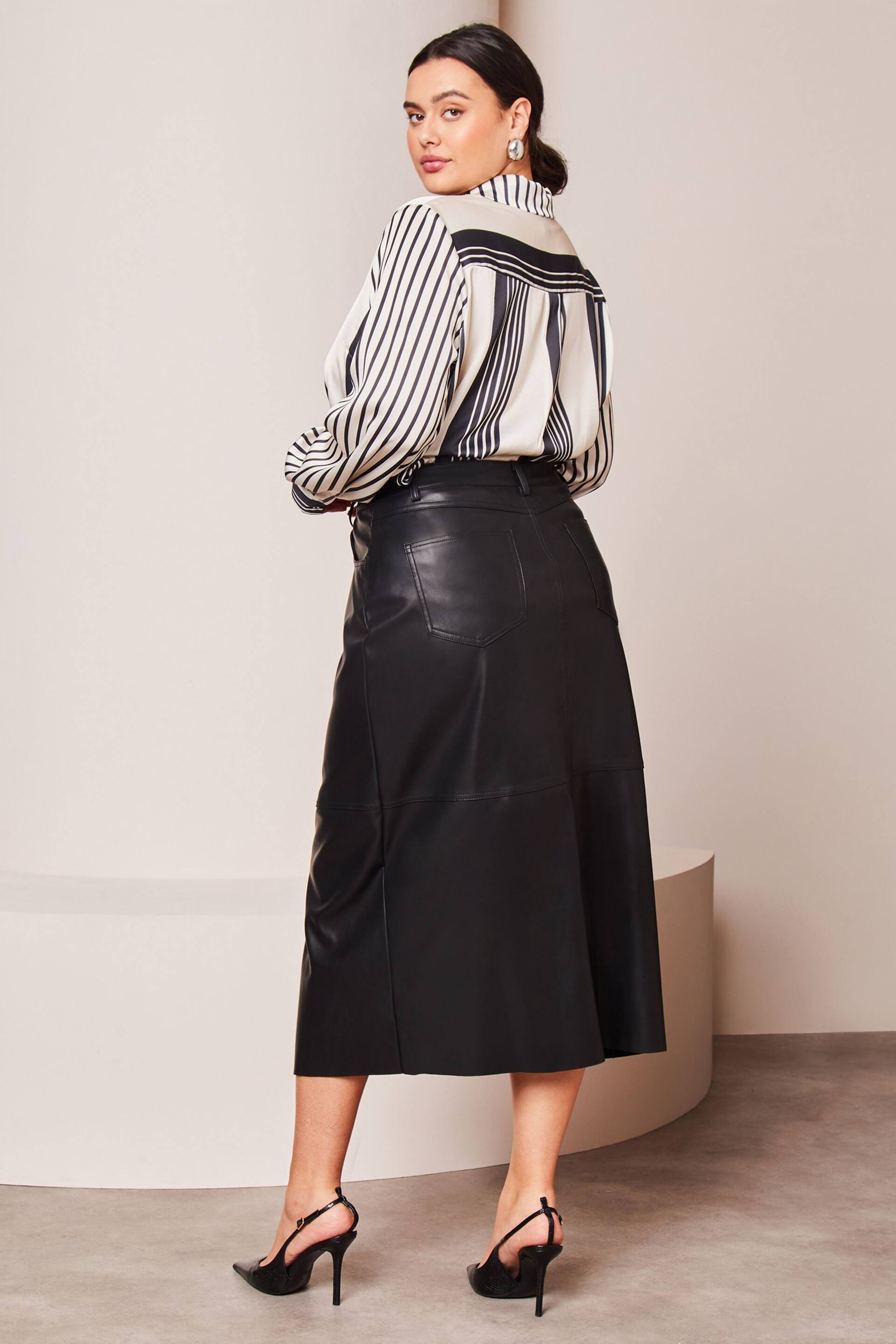 Lipsy Black Curve Faux Leather Split Hem Midi Skirt - Image 2 of 4