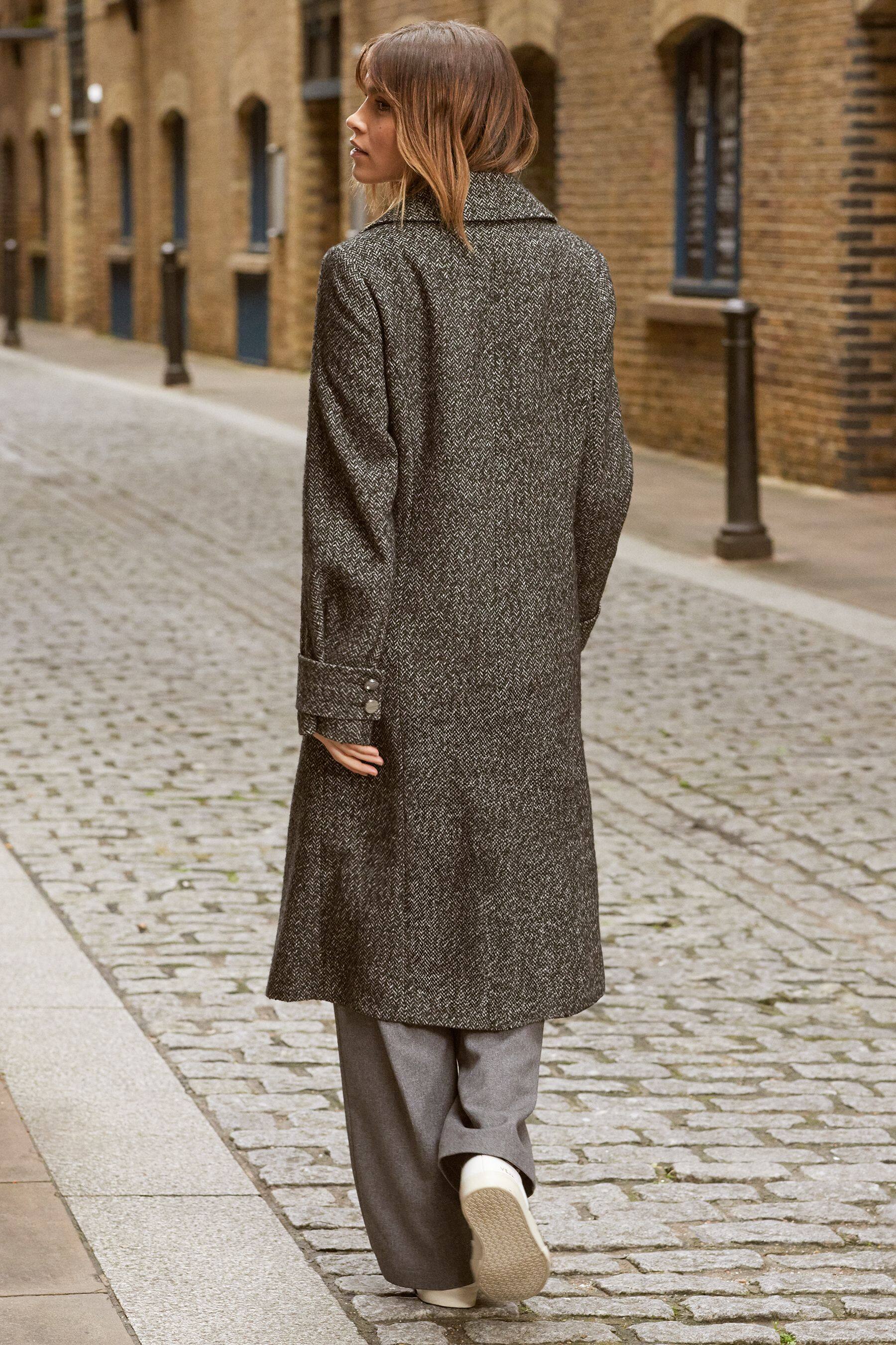 Smart tailored coat top