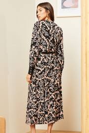 Love & Roses Black Floral High Neck Jersey Pleated Midi Jersey Dress - Image 3 of 4