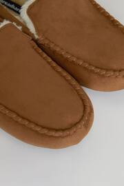 Threadbare Brown Faux Fur Lined Suedette Moccasin Slippers - Image 4 of 4