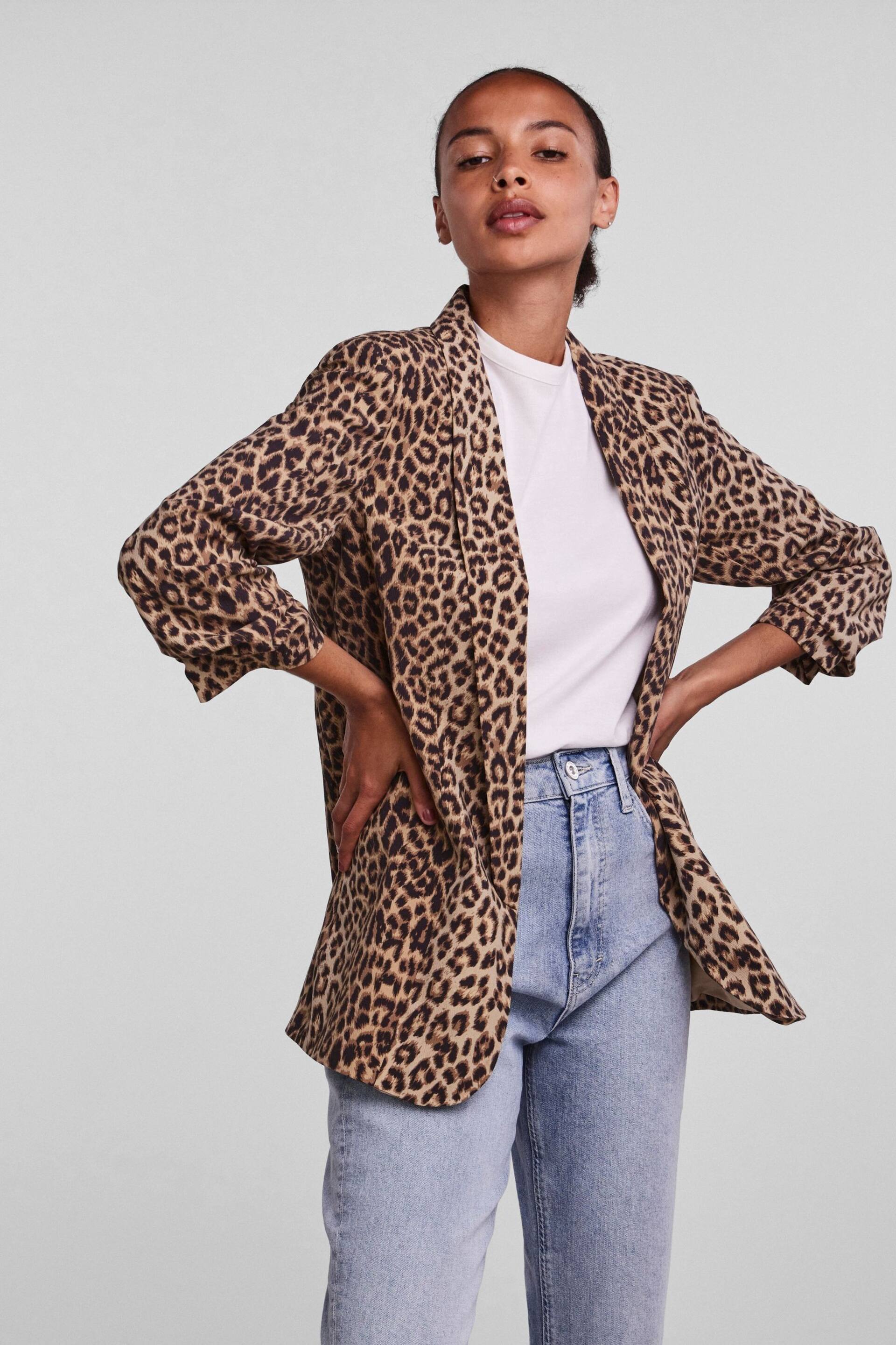 Pieces Leopard Print Relaxed Ruched Sleeve Workwear Blazer - Image 2 of 5