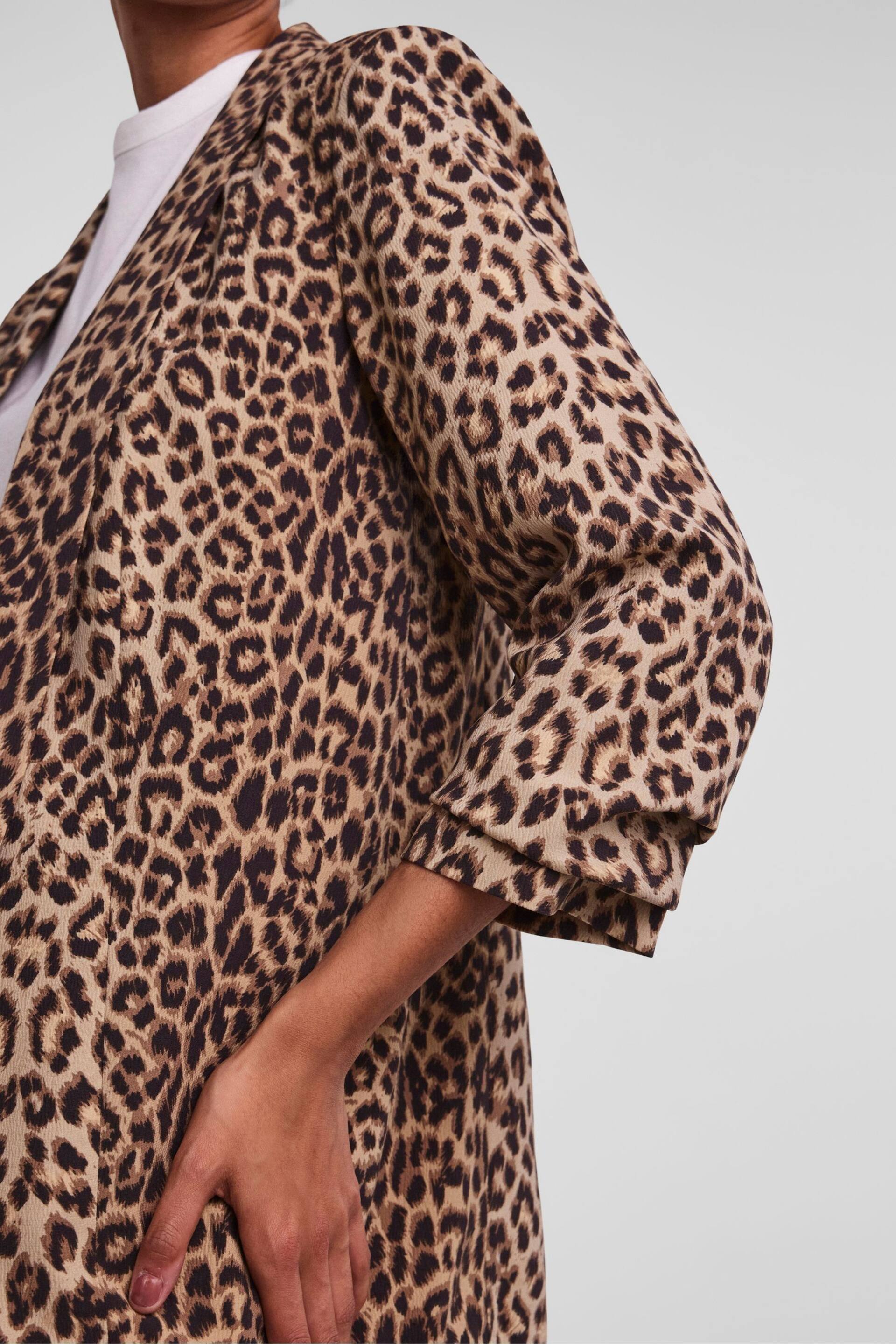 Pieces Leopard Print Relaxed Ruched Sleeve Workwear Blazer - Image 4 of 5