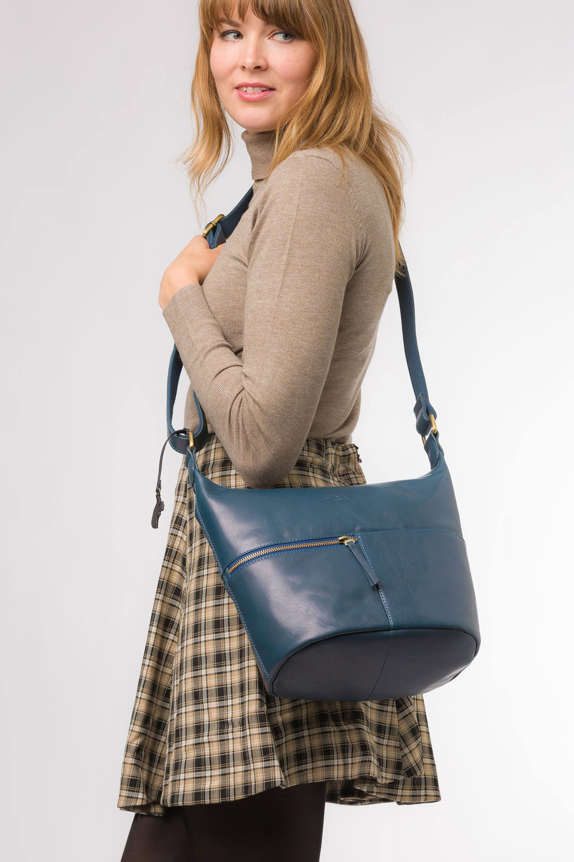 Conkca Kristin Leather Shoulder Bag - Image 7 of 7