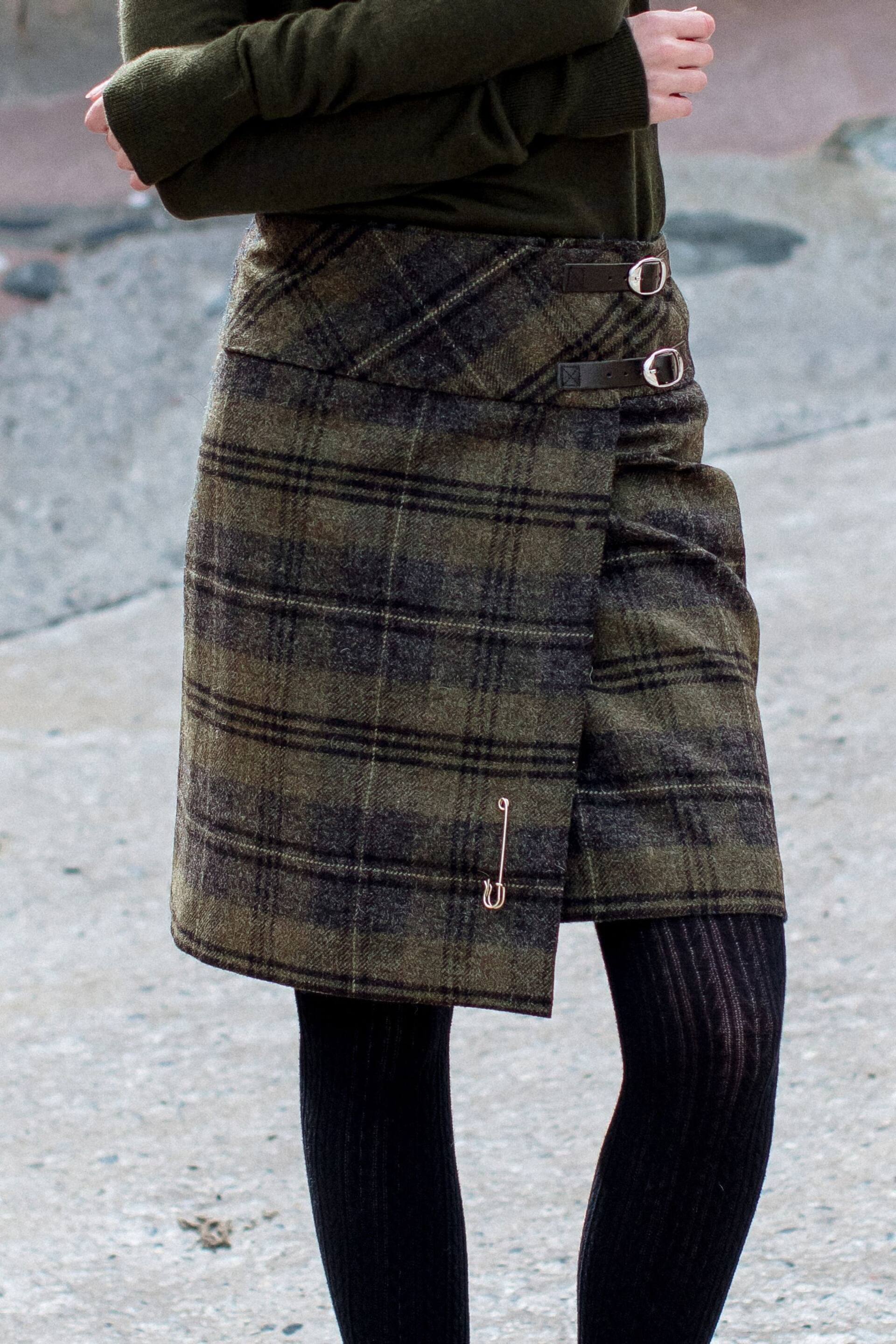 Celtic & Co. Green The Celt Kilt - Image 1 of 3