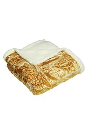 furn. Yellow Winter Woods Throw - Image 3 of 5