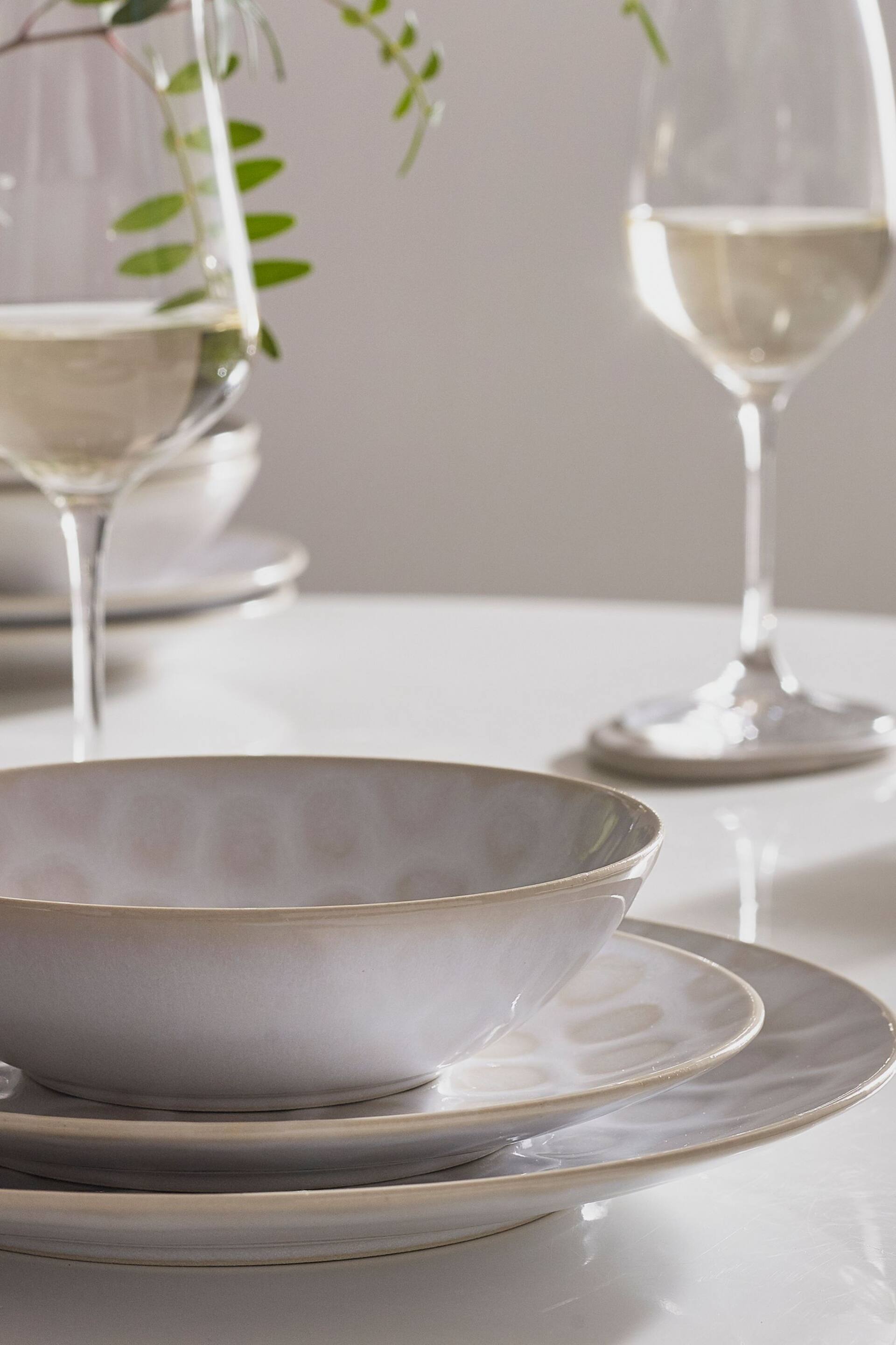 12 Piece White Lila Dinner Set - Image 3 of 7