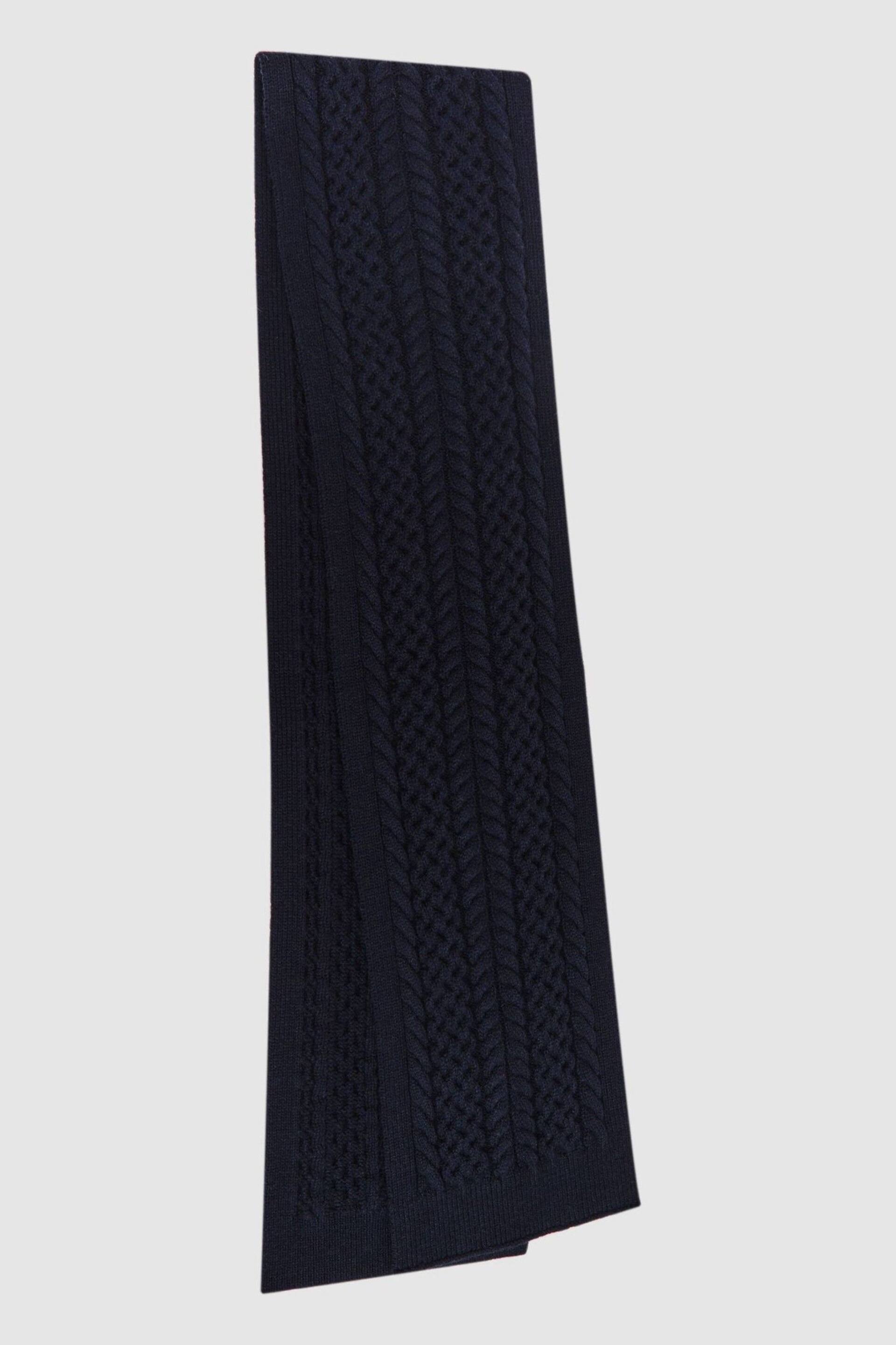Reiss Navy Heath Senior Knitted Scarf and Beanie Hat Set - Image 4 of 5