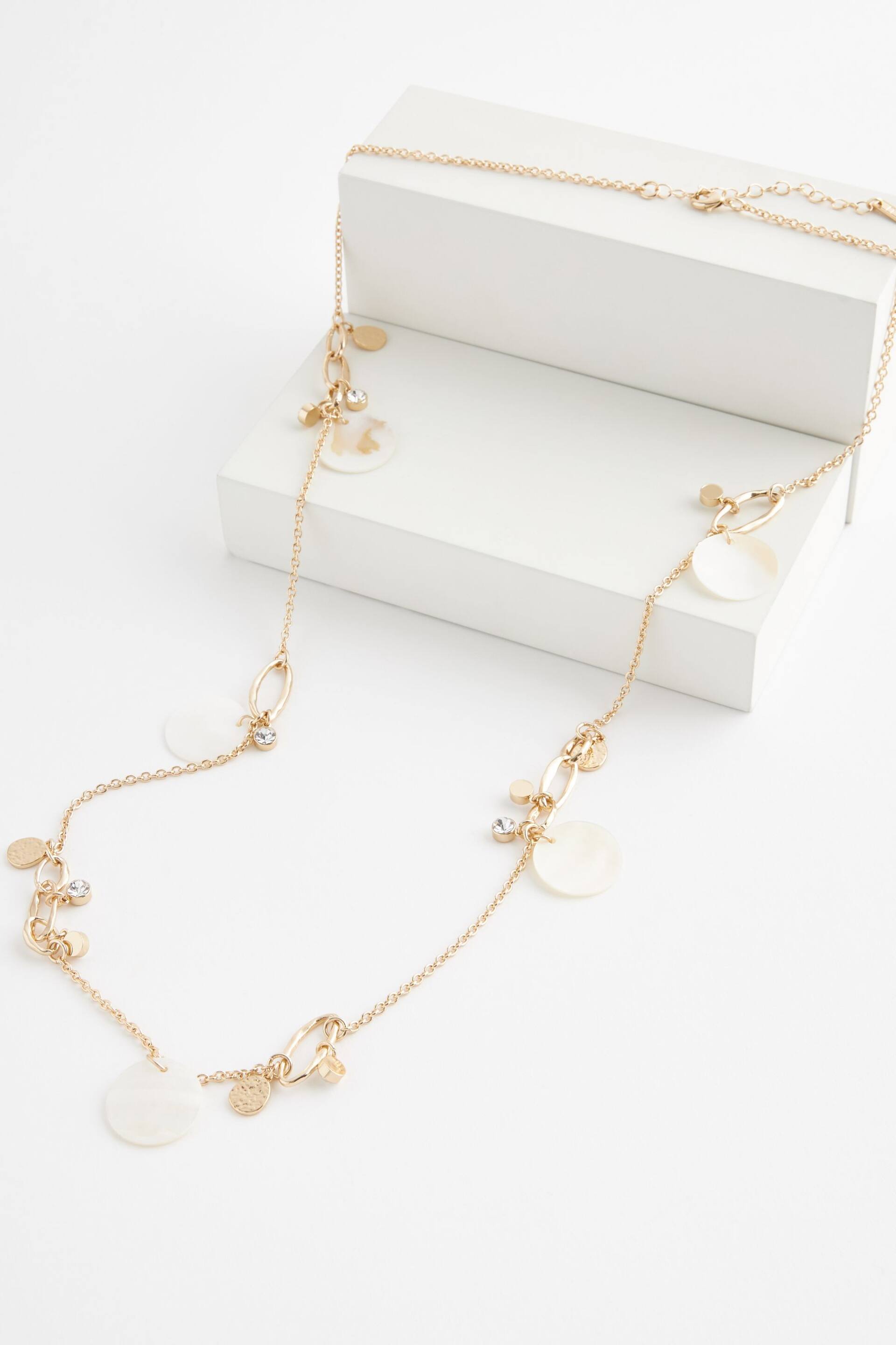 Gold Tone Shell Drop Long Rope Necklace - Image 4 of 4
