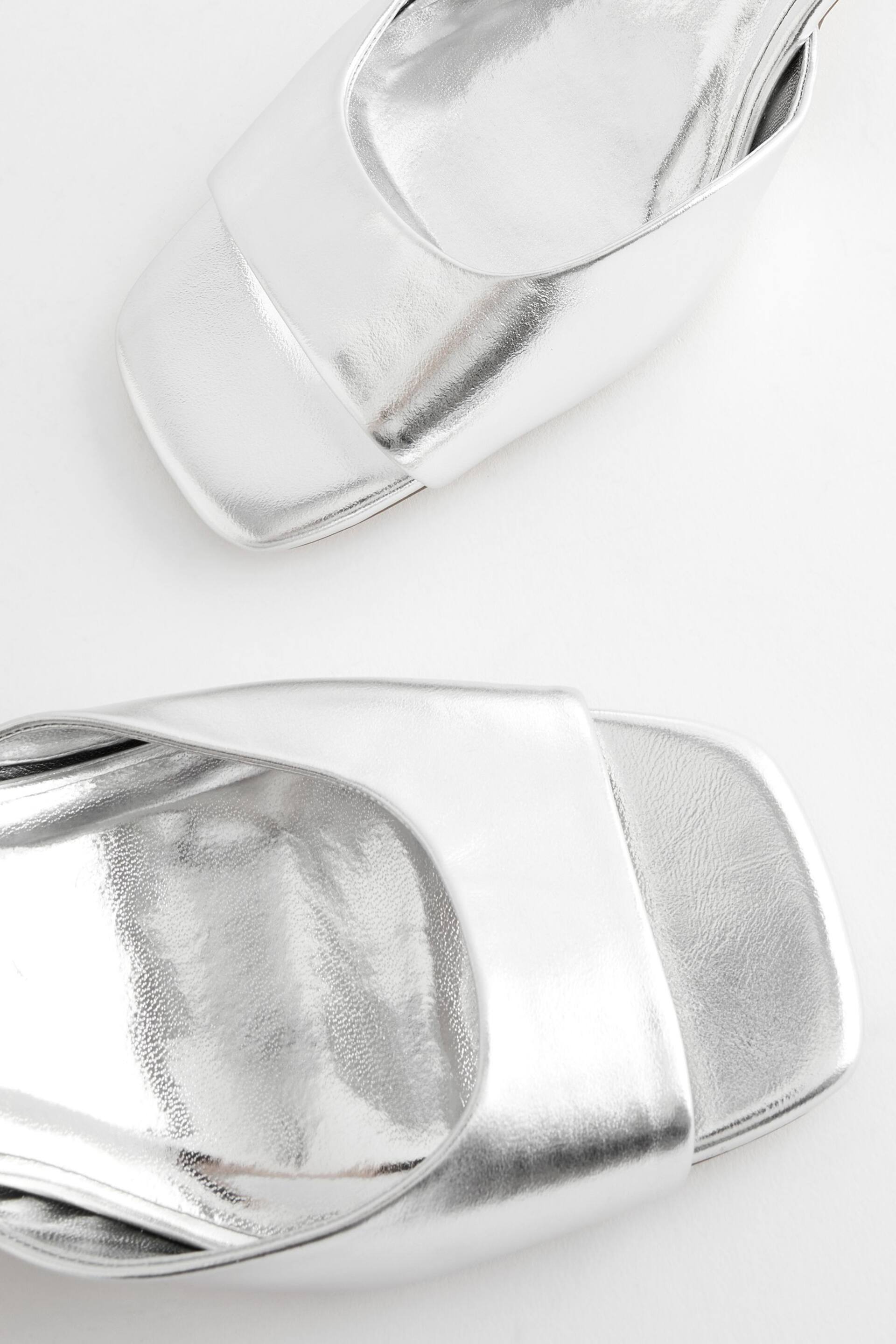Silver Forever Comfort® Low Simple Sandals - Image 9 of 9
