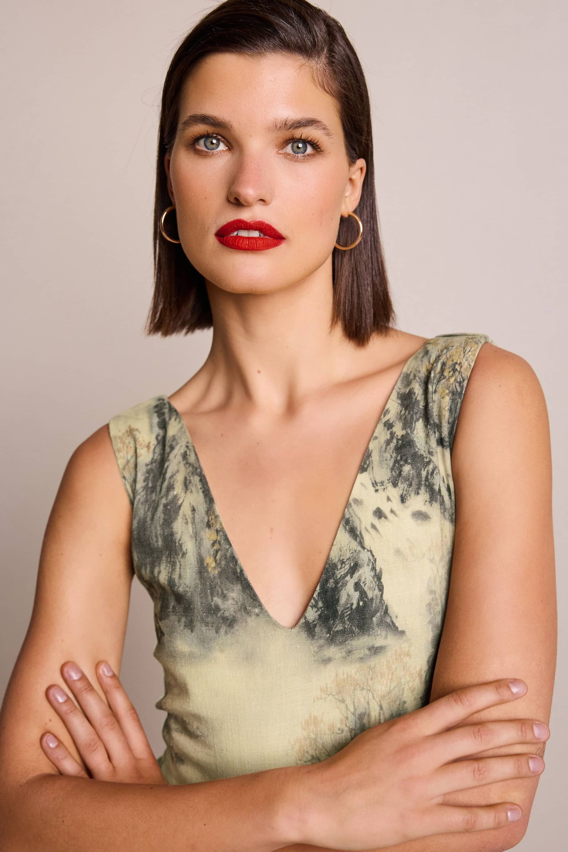 Brown Scenic Print Linen Blend V-Neck Midi Dress - Image 5 of 7