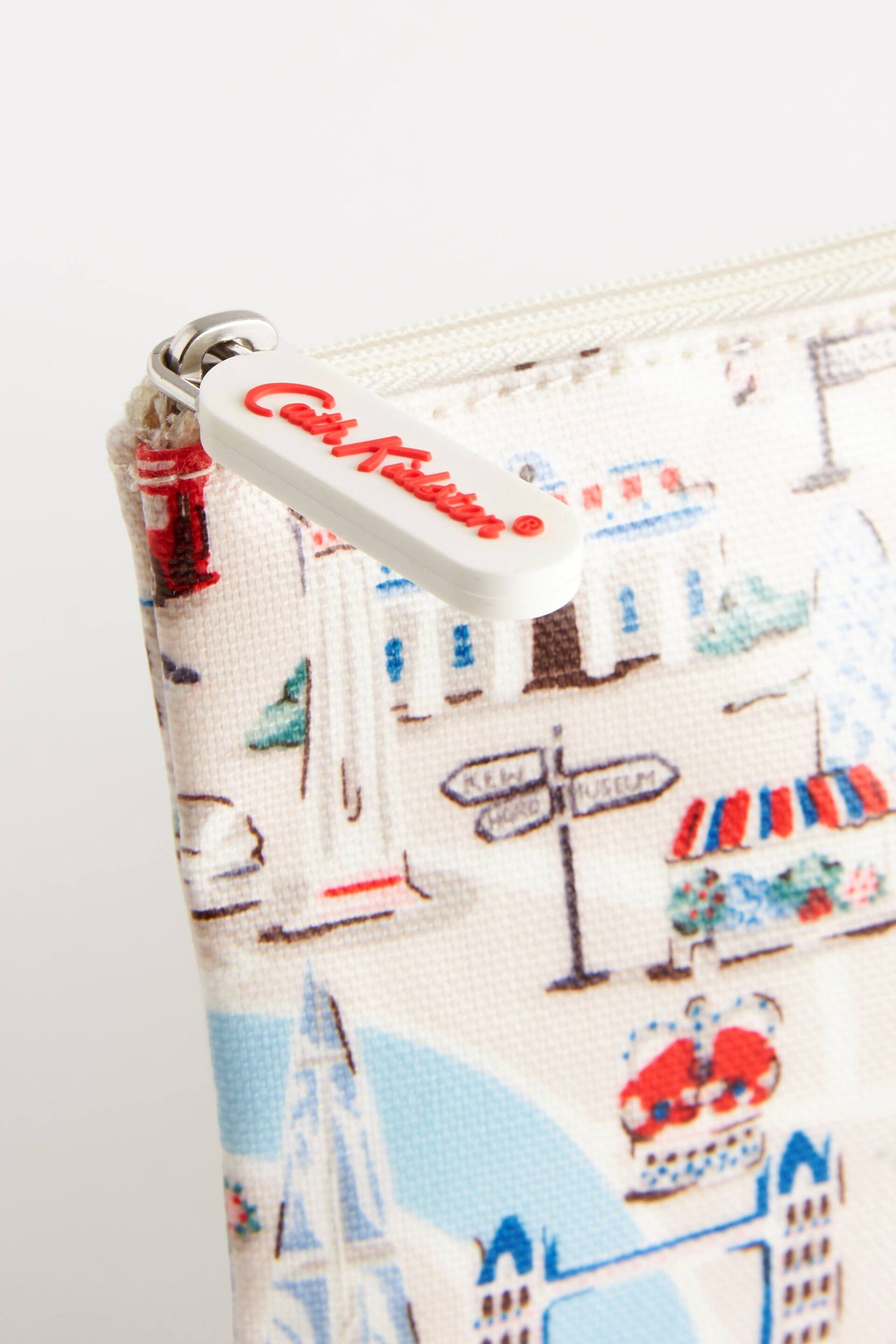 Cath Kidston Slim Coated Zip Purse - Image 5 of 6