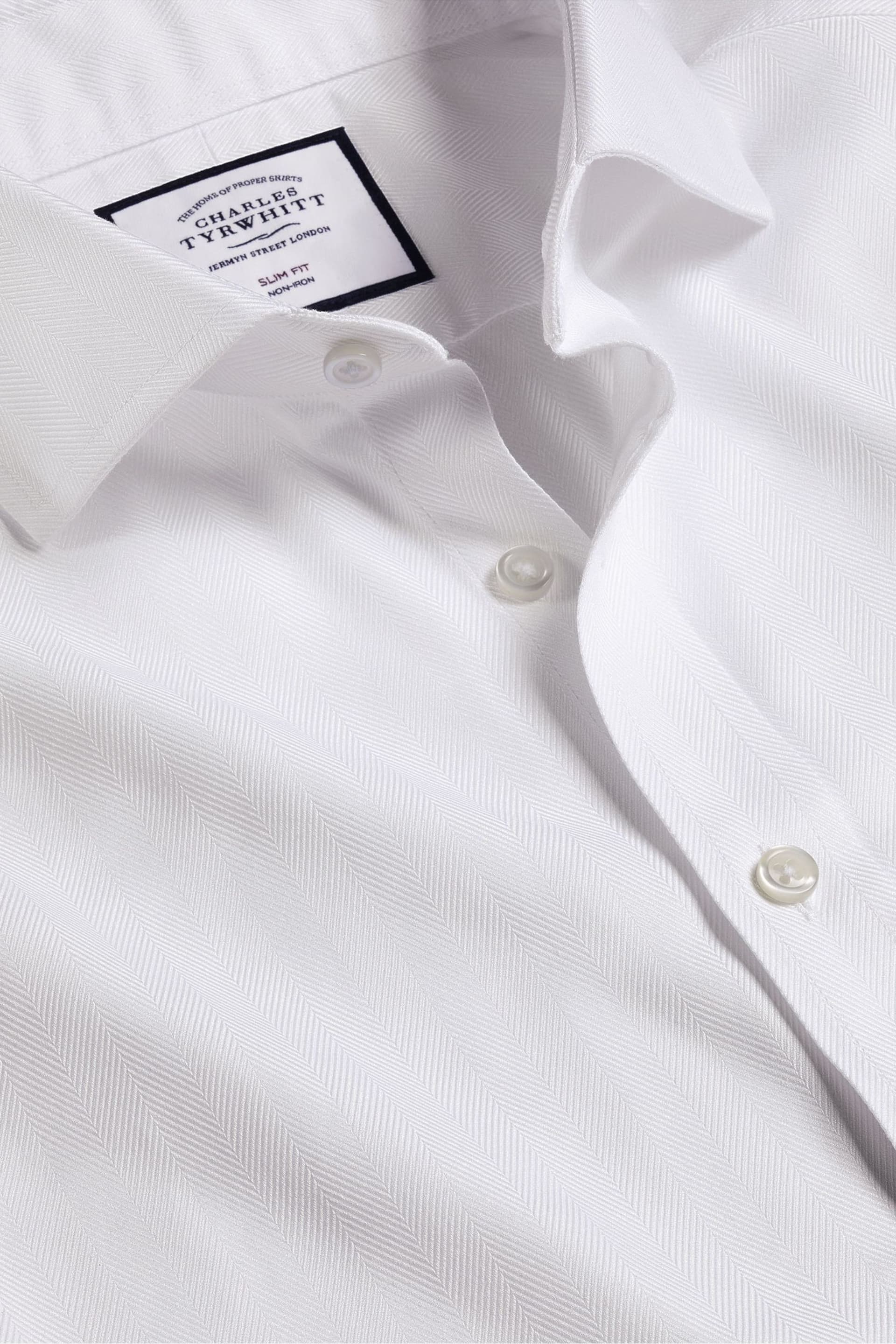 Charles Tyrwhitt White Slim Fit Cutaway Non-iron Herringbone Shirt - Image 4 of 4