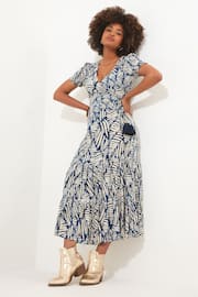 Joe Browns Blue Fern Print Crinkle Midi Dress - Image 3 of 5