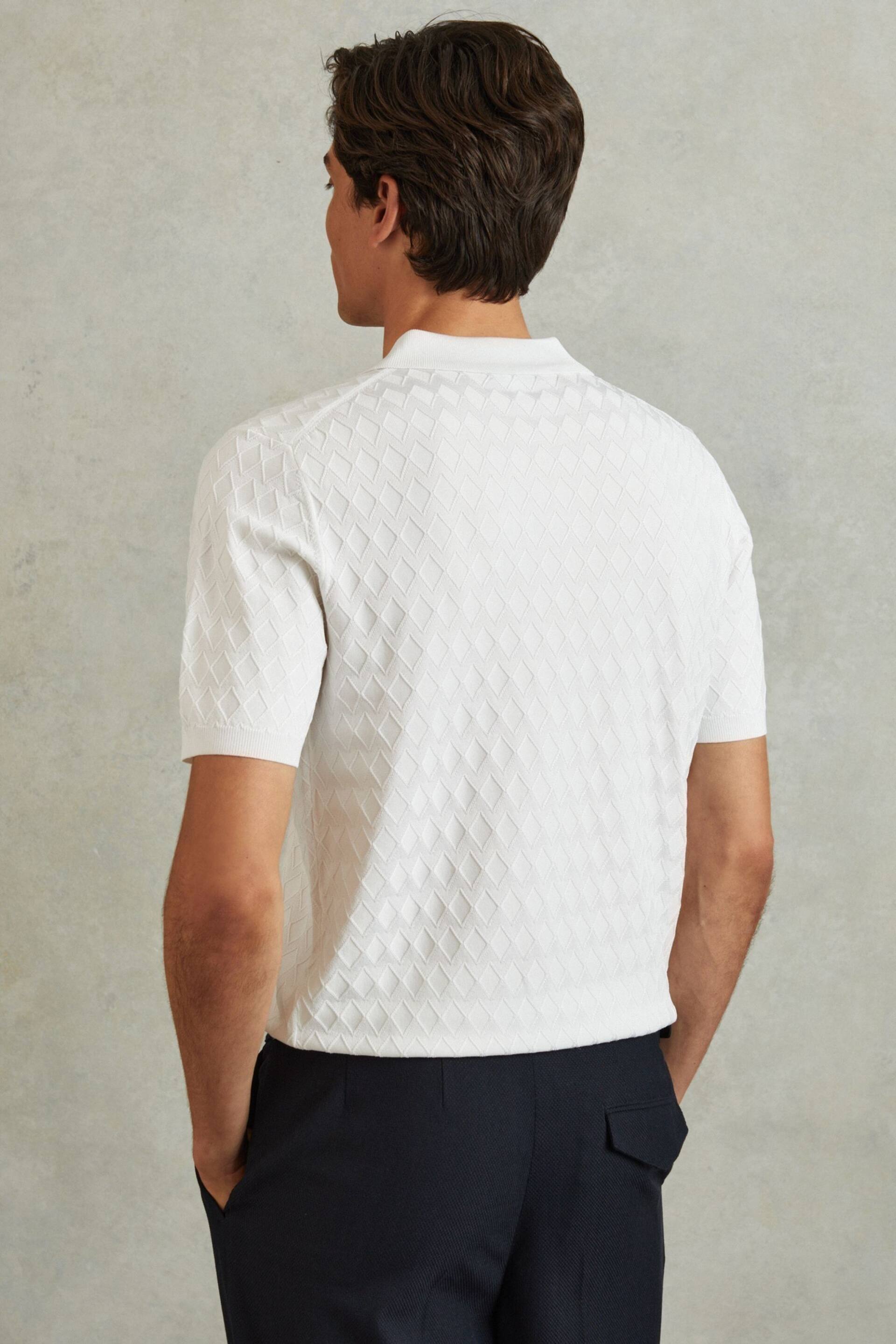 Reiss White Rizzo Half-Zip Knitted Polo Shirt - Image 4 of 5