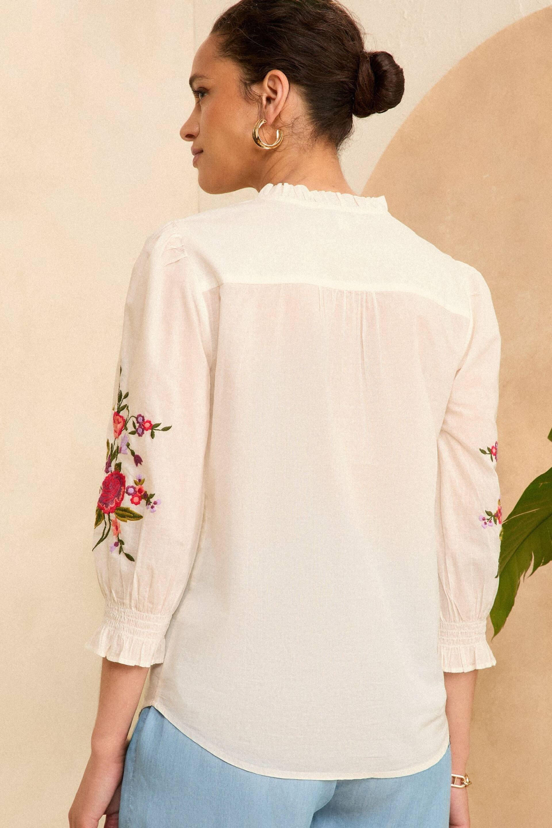 Love & Roses Ivory White Embroidery Embroidered V Neck 3/4 Sleeve Blouse - Image 3 of 4