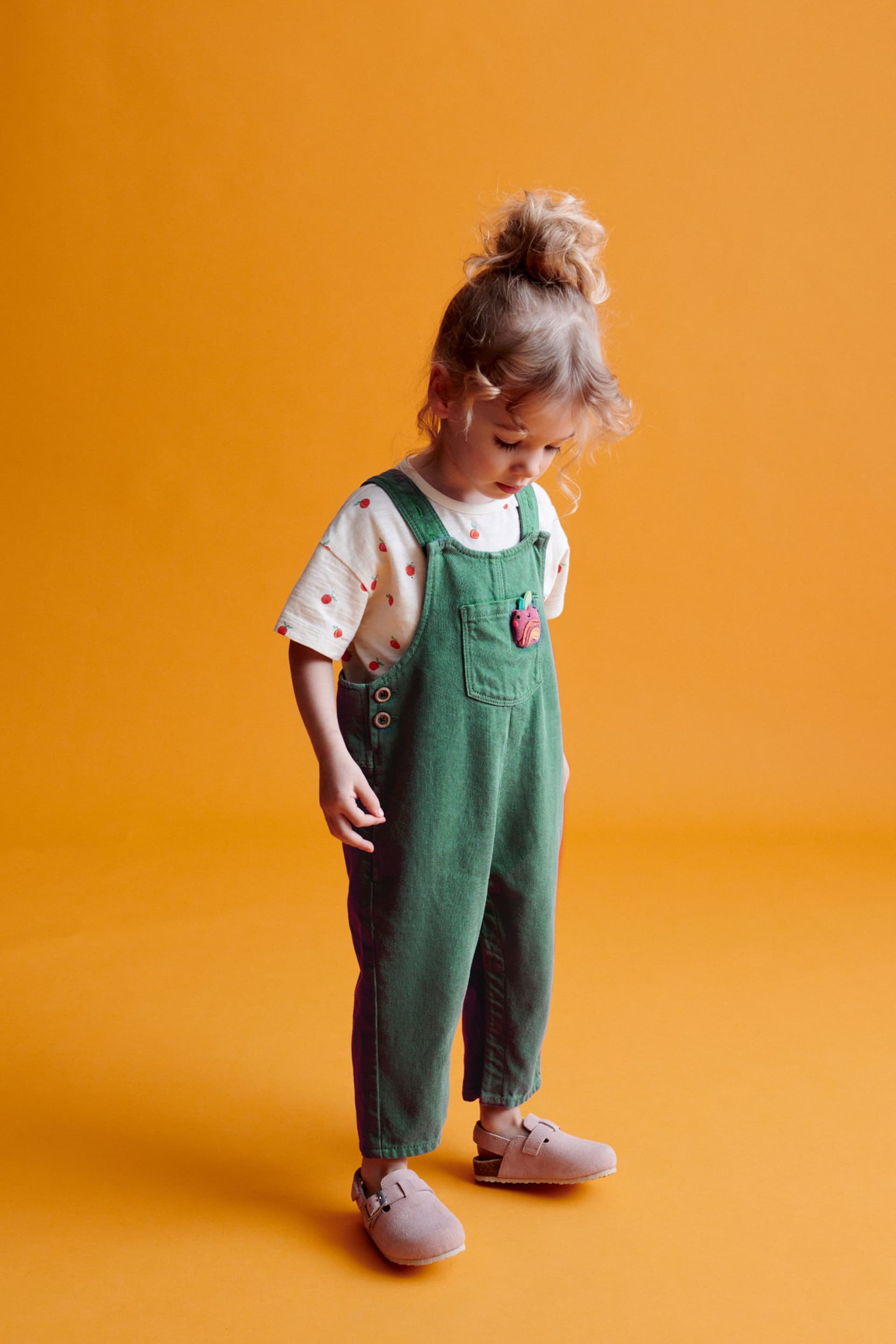 Green Dungarees and T-Shirt Set (3mths-7yrs) - Image 2 of 7