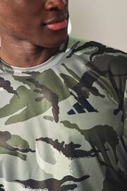 adidas Multi Train Essentials Seasonal Camo T-Shirt - Image 4 of 7