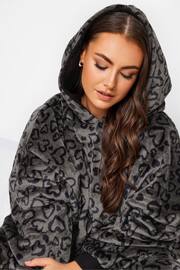 Yours Curve Grey Animal Heart Snuggle Hoodie - Image 4 of 4