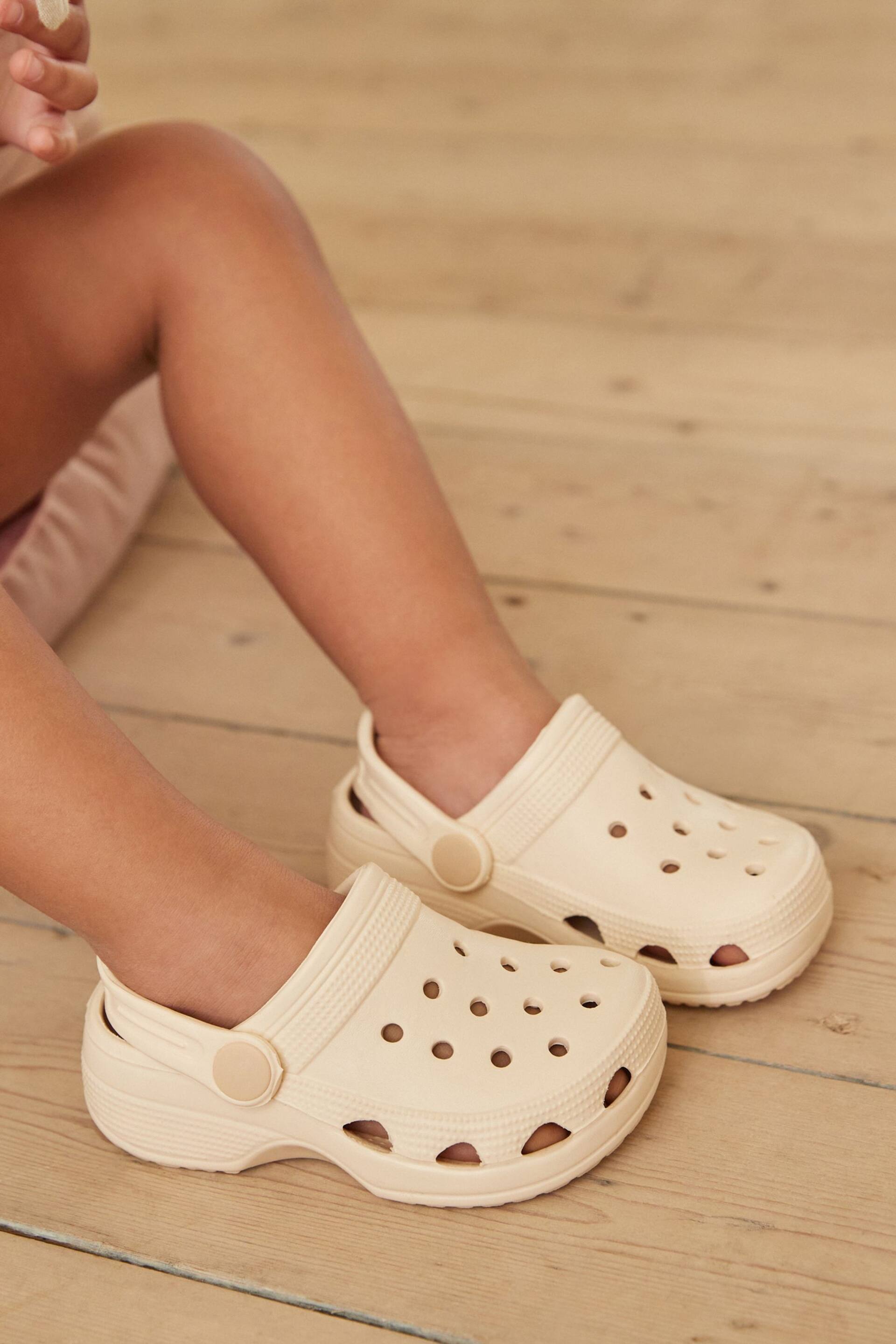 White Neutral Clogs - Image 3 of 3