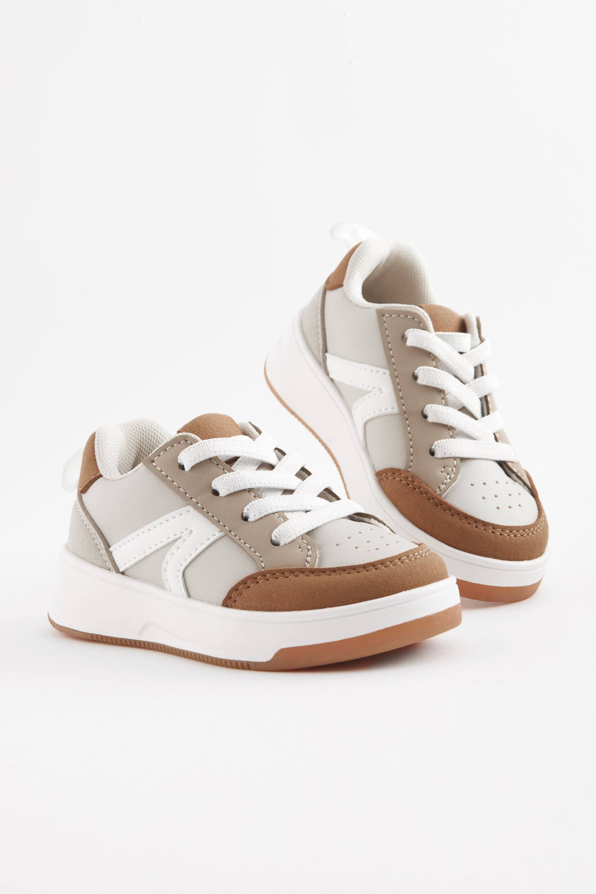 Neutral Standard Fit (F) Elastic Lace Trainers - Image 3 of 5