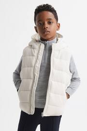 Reiss Ecru Leftwich Junior Quilted Corduroy Hooded Gilet - Image 3 of 5