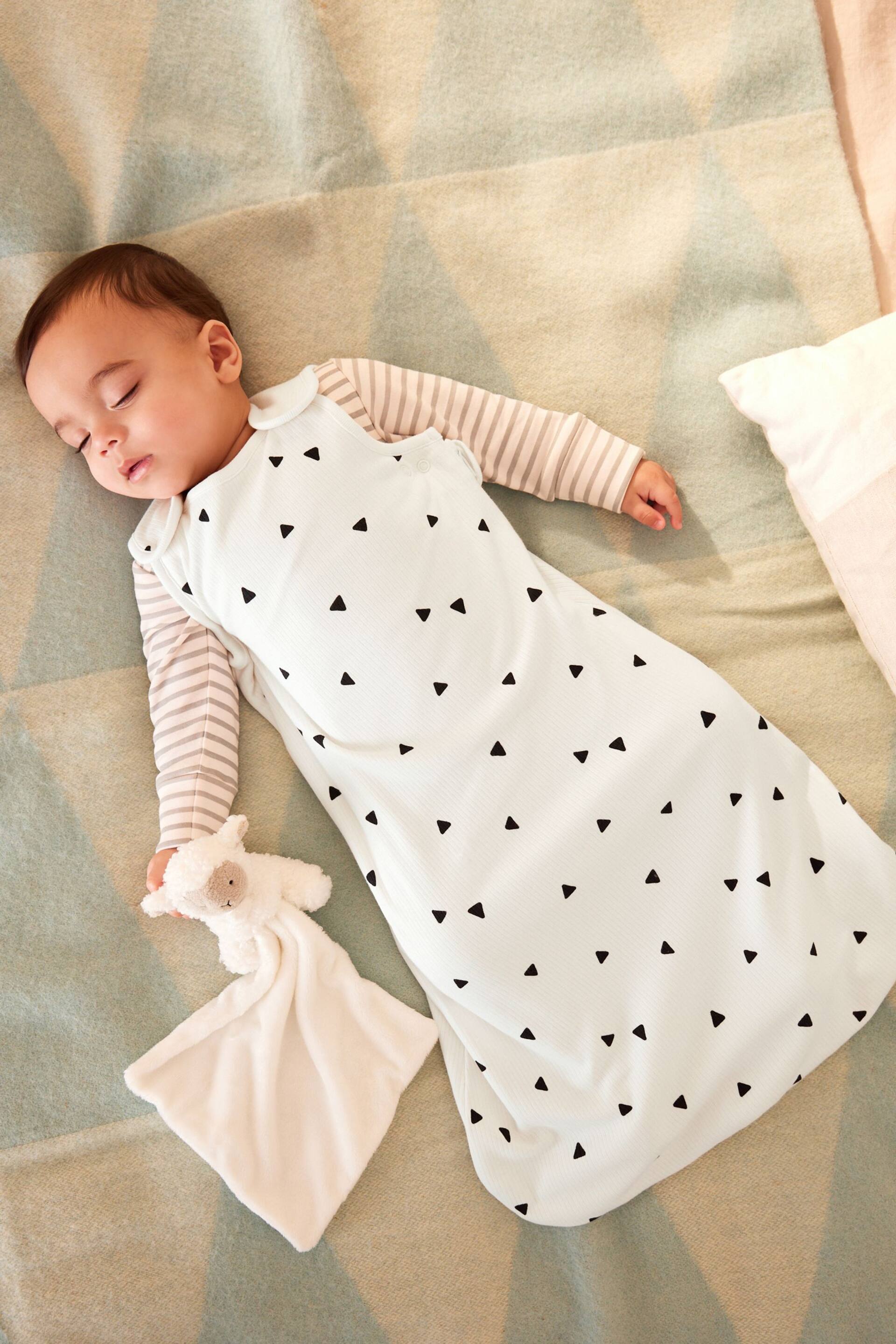 Black White Shape 1 Tog  Baby 100% Cotton Sleep Bag - Image 5 of 10