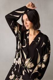 Ro&Zo Petite Climbing Floral Button Front Blouse - Image 5 of 6