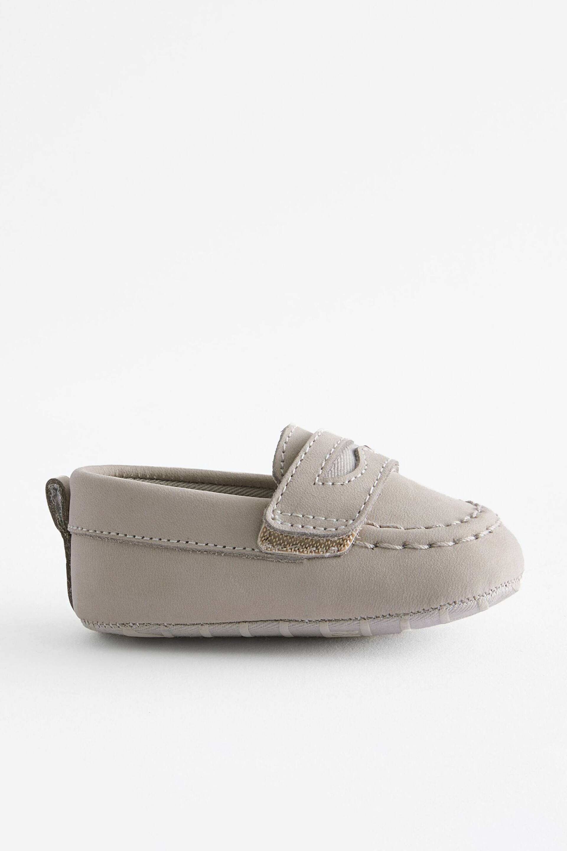 Neutral Moccasin Baby Shoes (0-24mths) - Image 3 of 6