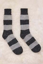 Celtic & Co. Mens Grey Donegal Stripe Socks - Image 2 of 4