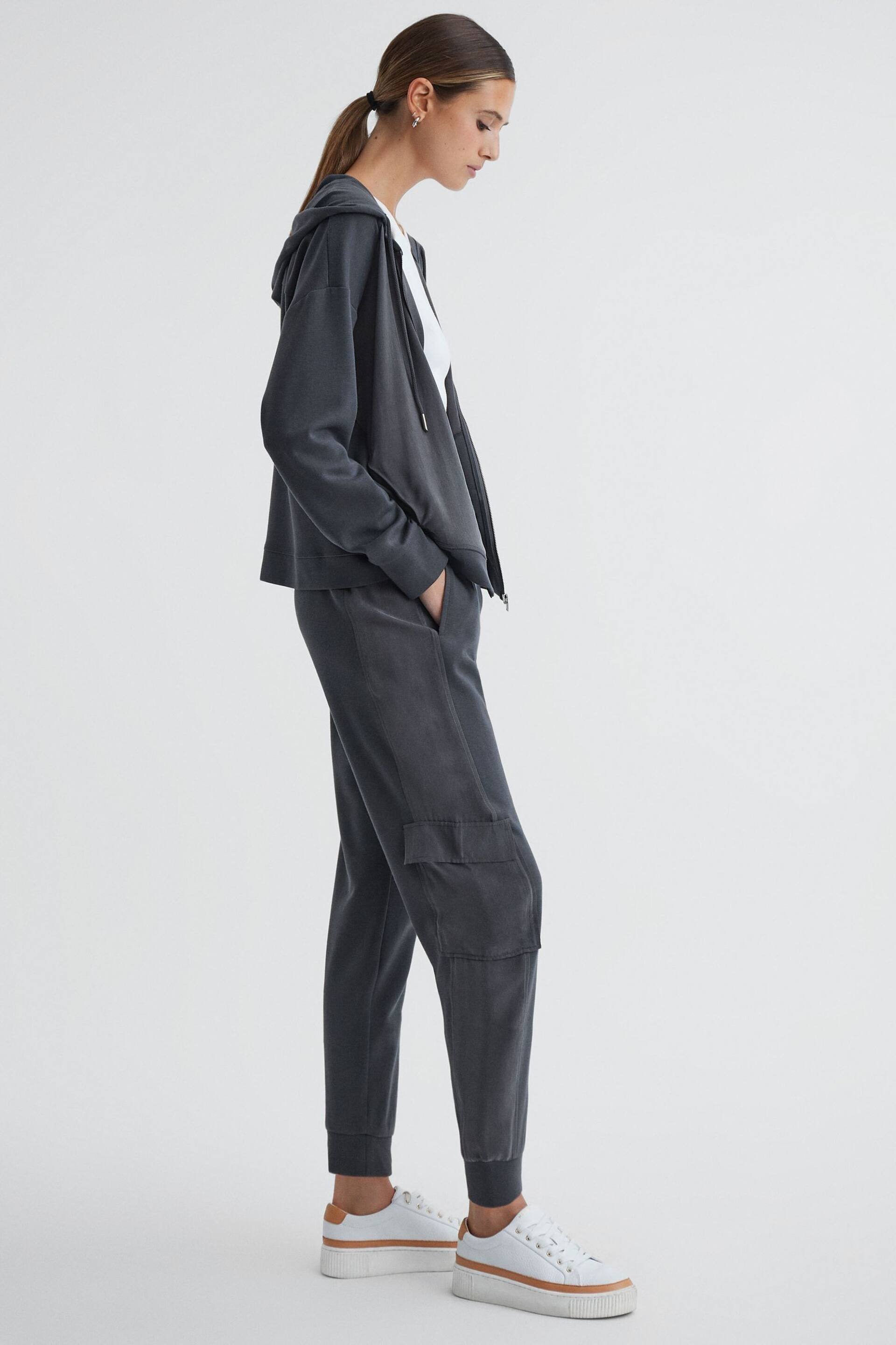 Reiss Charcoal Allegra Hybrid Side Stripe Drawstring Joggers - Image 4 of 5