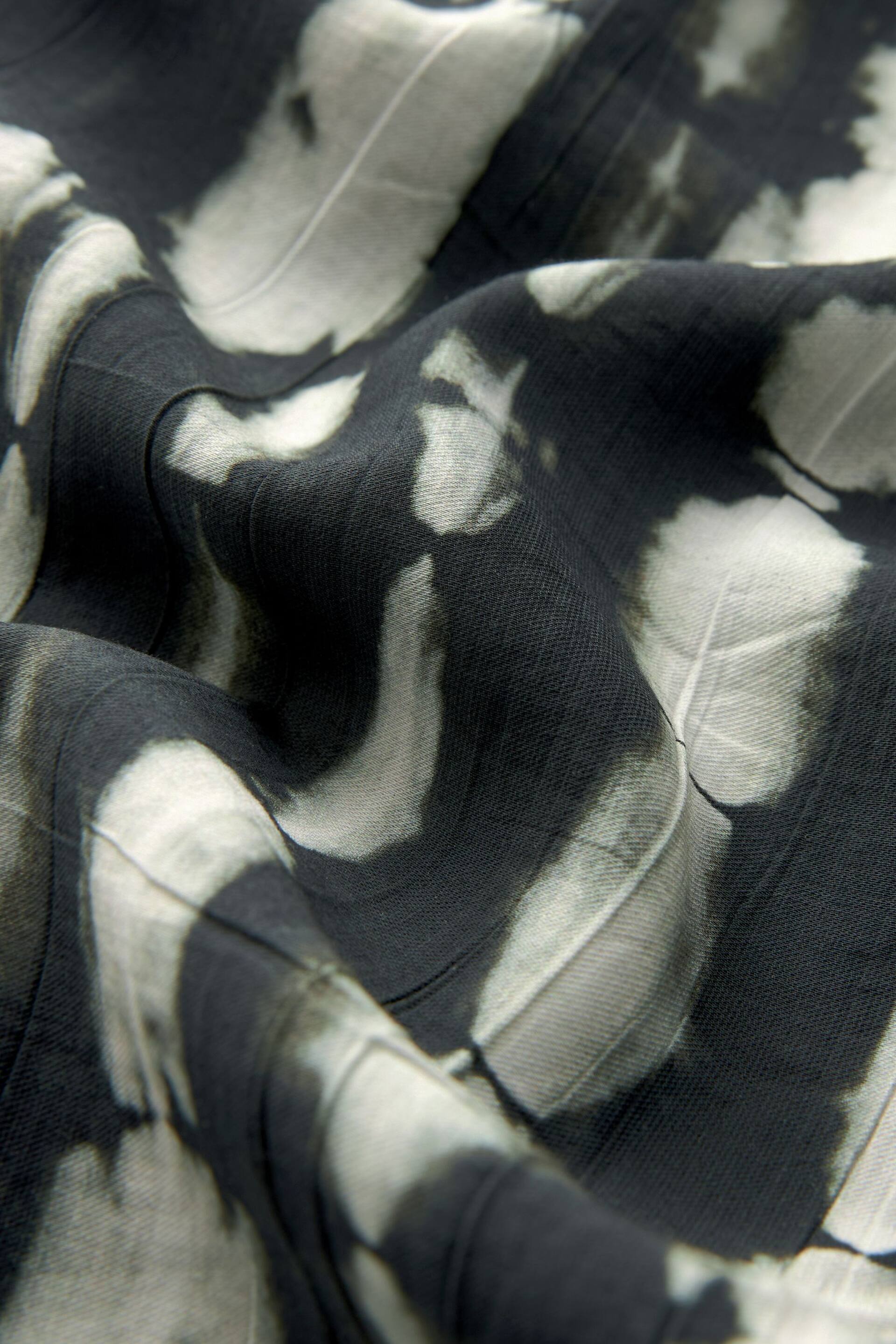 Black/White Short Sleeve Column T-shirt Midi Dress - Image 6 of 6