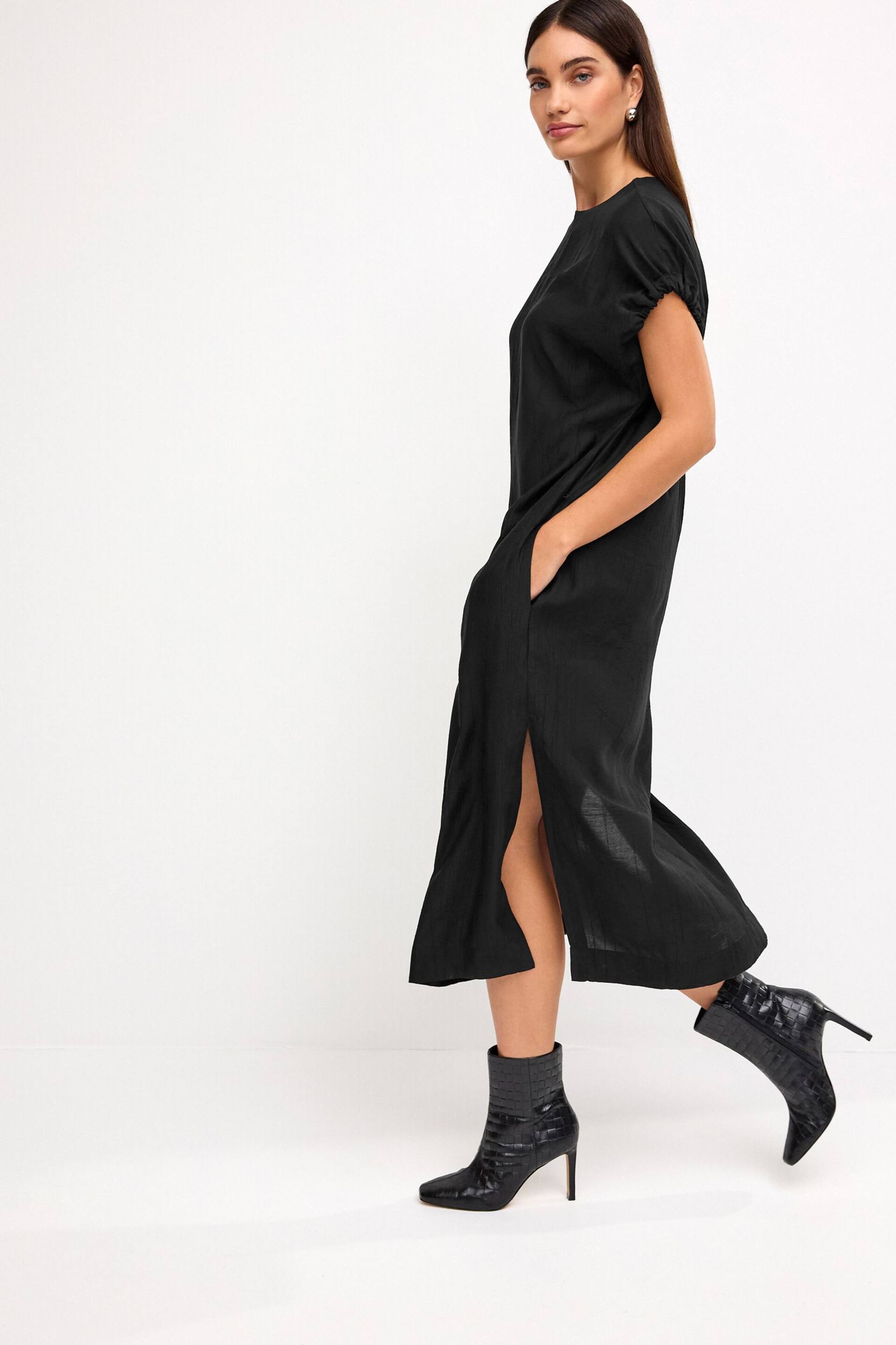 Black Short Sleeve Column T-shirt Midi Dress - Image 2 of 6