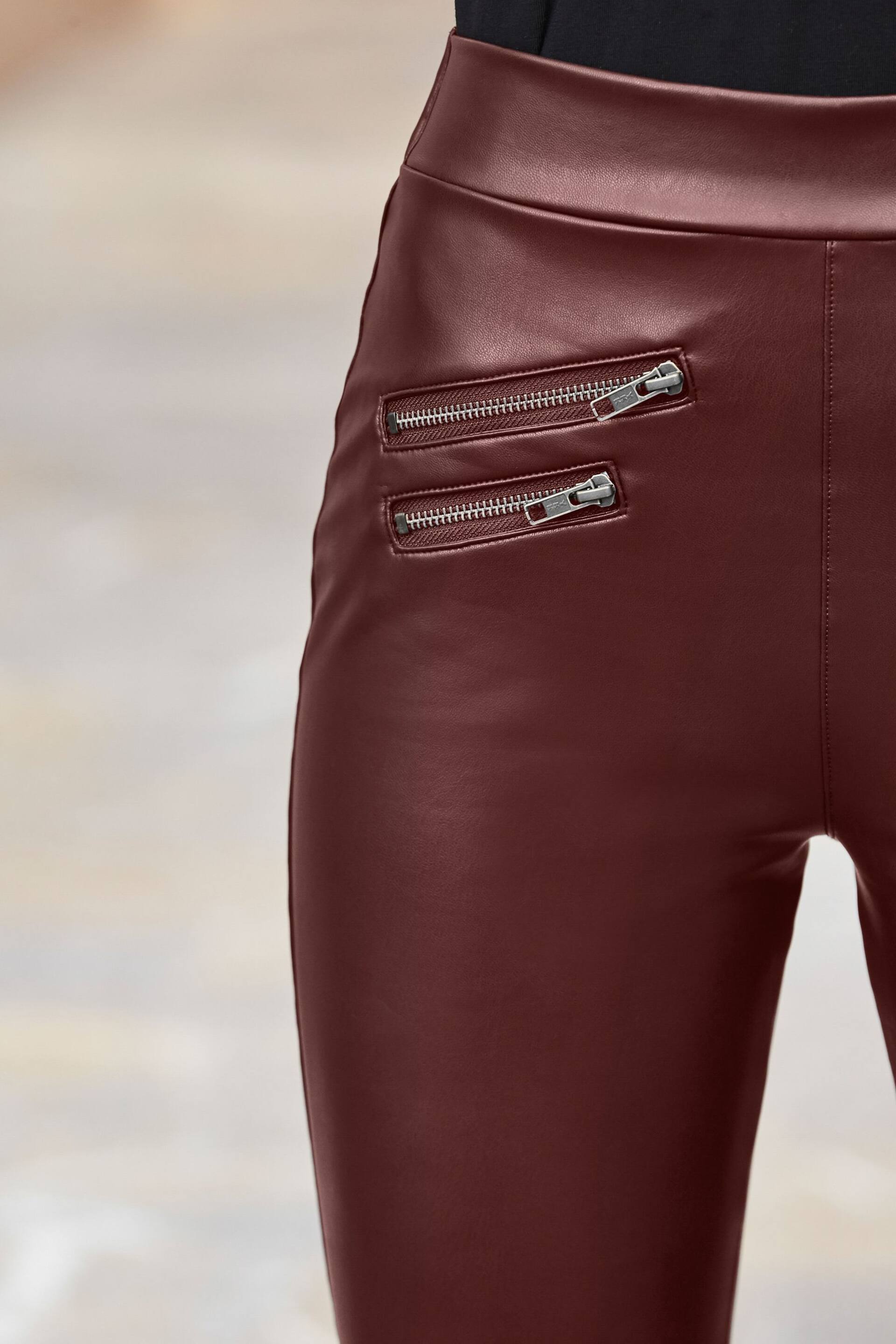 Sosandar Red/Cream Tall Leather Look Premium Leggings - Image 4 of 4