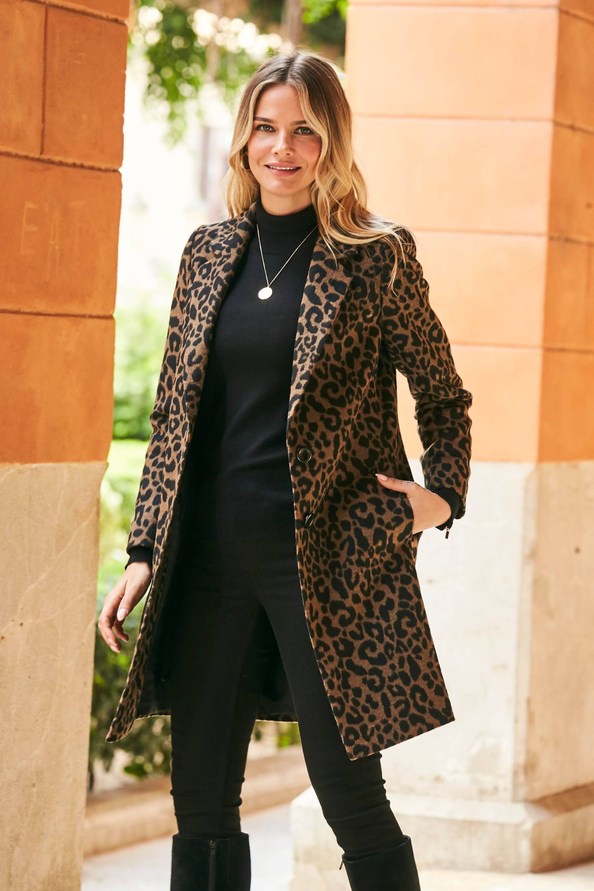 Sosandar Black/Brown Leopard Print Wool Mix Coat - Image 3 of 5
