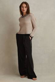 Reiss Black Remi Elasticated Side Stripe Trousers - Image 5 of 7