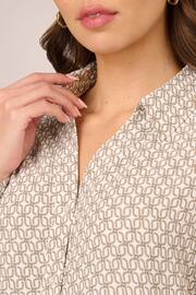 Adrianna Papell Natural Printed Texture Airflow Woven Long Sleeve V-Collar Shirt - Image 4 of 7