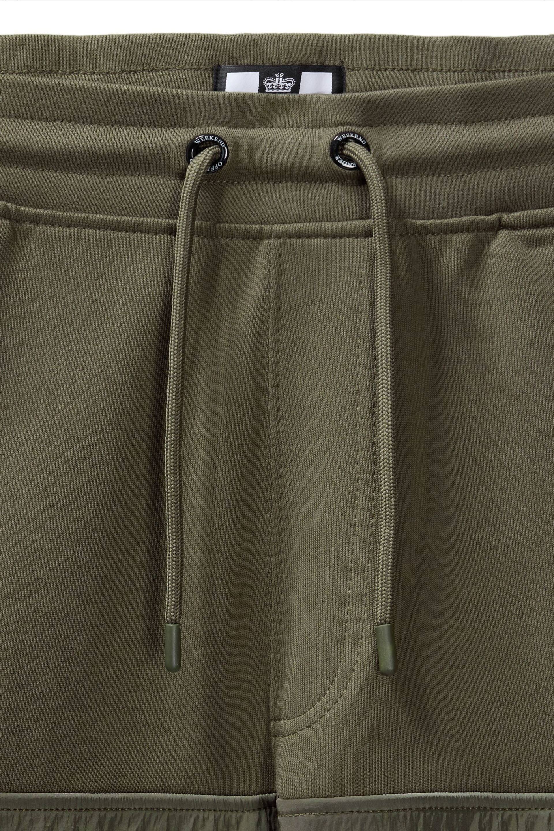 Weekend Offender Mens Green Azeez Jog Shorts - Image 4 of 5