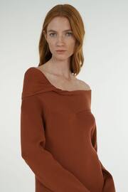 leem Red Off-Shoulder Knitted Midi Dress - Image 5 of 6