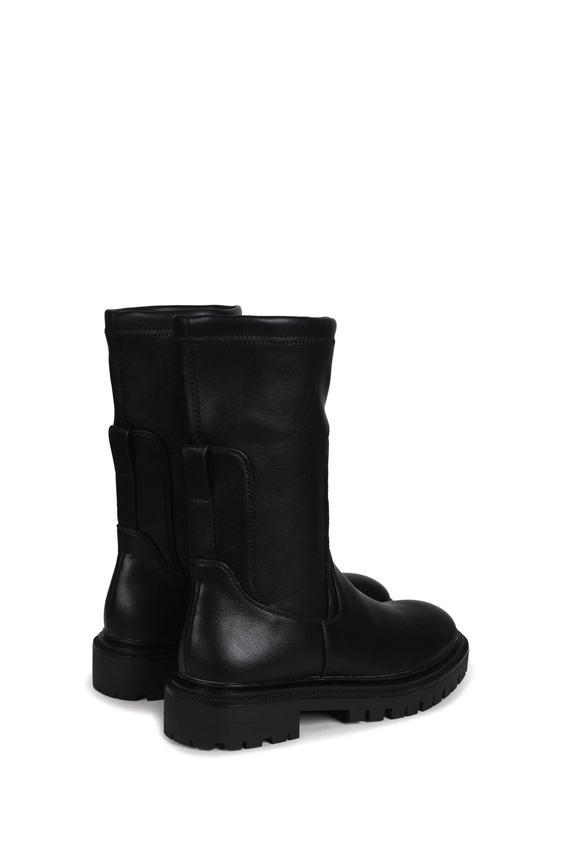 Linzi Black Peggy Pull On Mid Chelsea Boots - Image 4 of 4