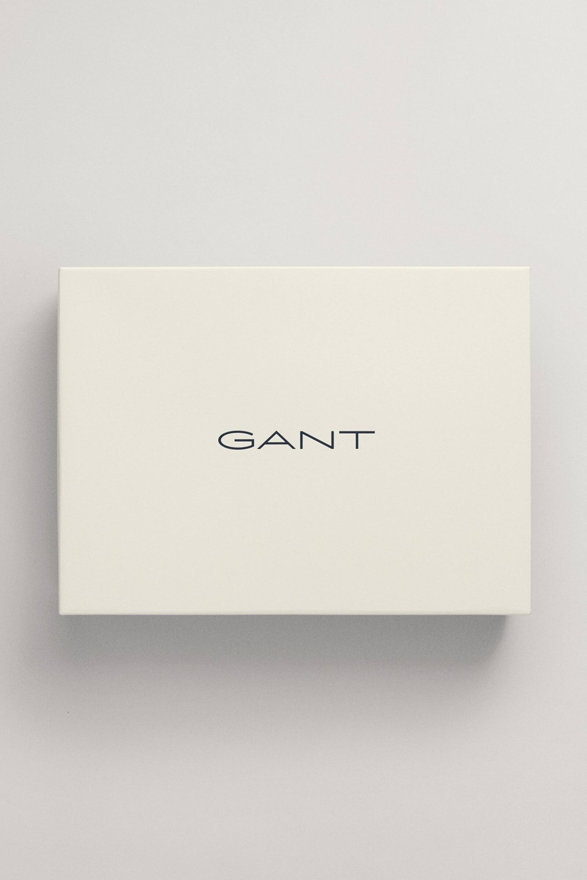 GANT Shield Beanie & Scarf Gift Set - Image 3 of 3