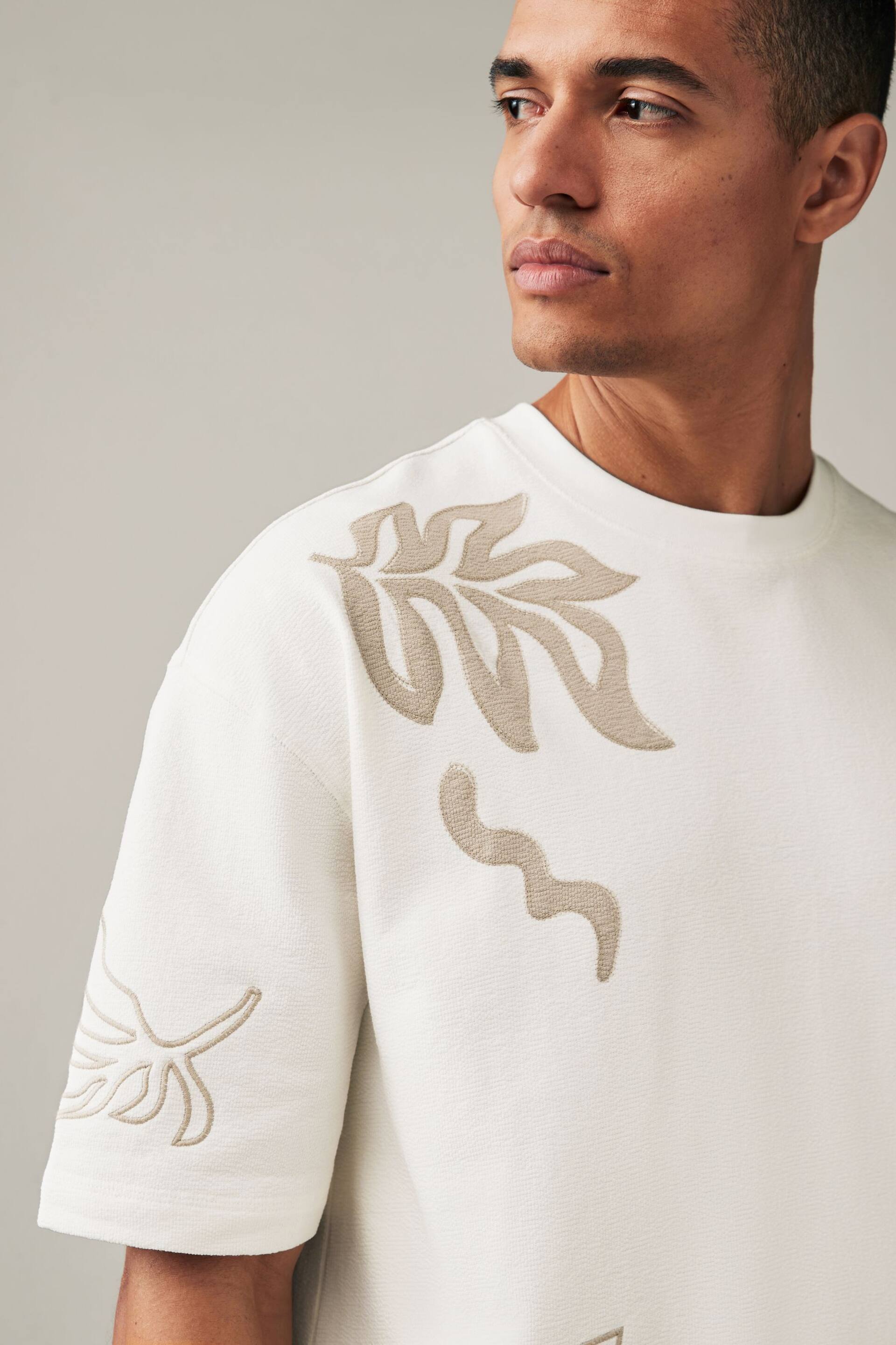 White Relaxed Fit Floral Nature Graphic T-Shirt - Image 4 of 7