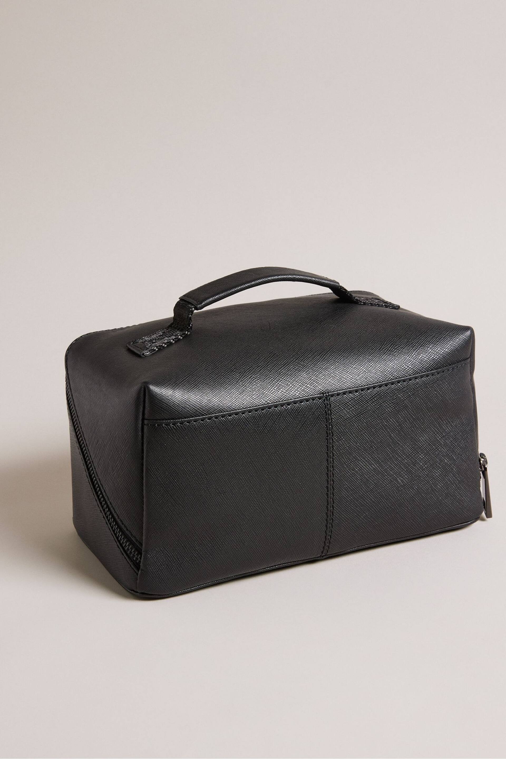 Ted Baker Black Saffiano Leather Hanss Washbag - Image 1 of 3