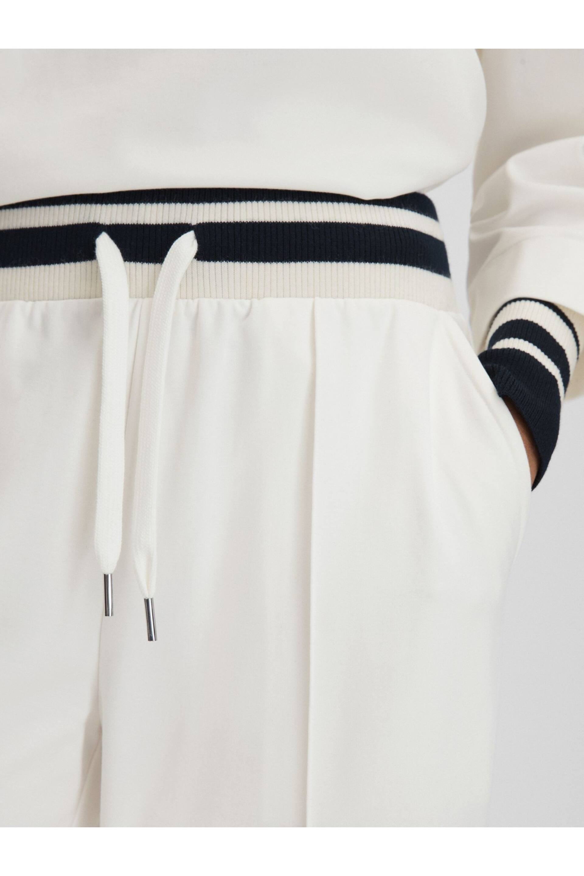 Reiss Navy/Ivory Lexi Striped Drawstring Waistband Joggers - Image 4 of 6