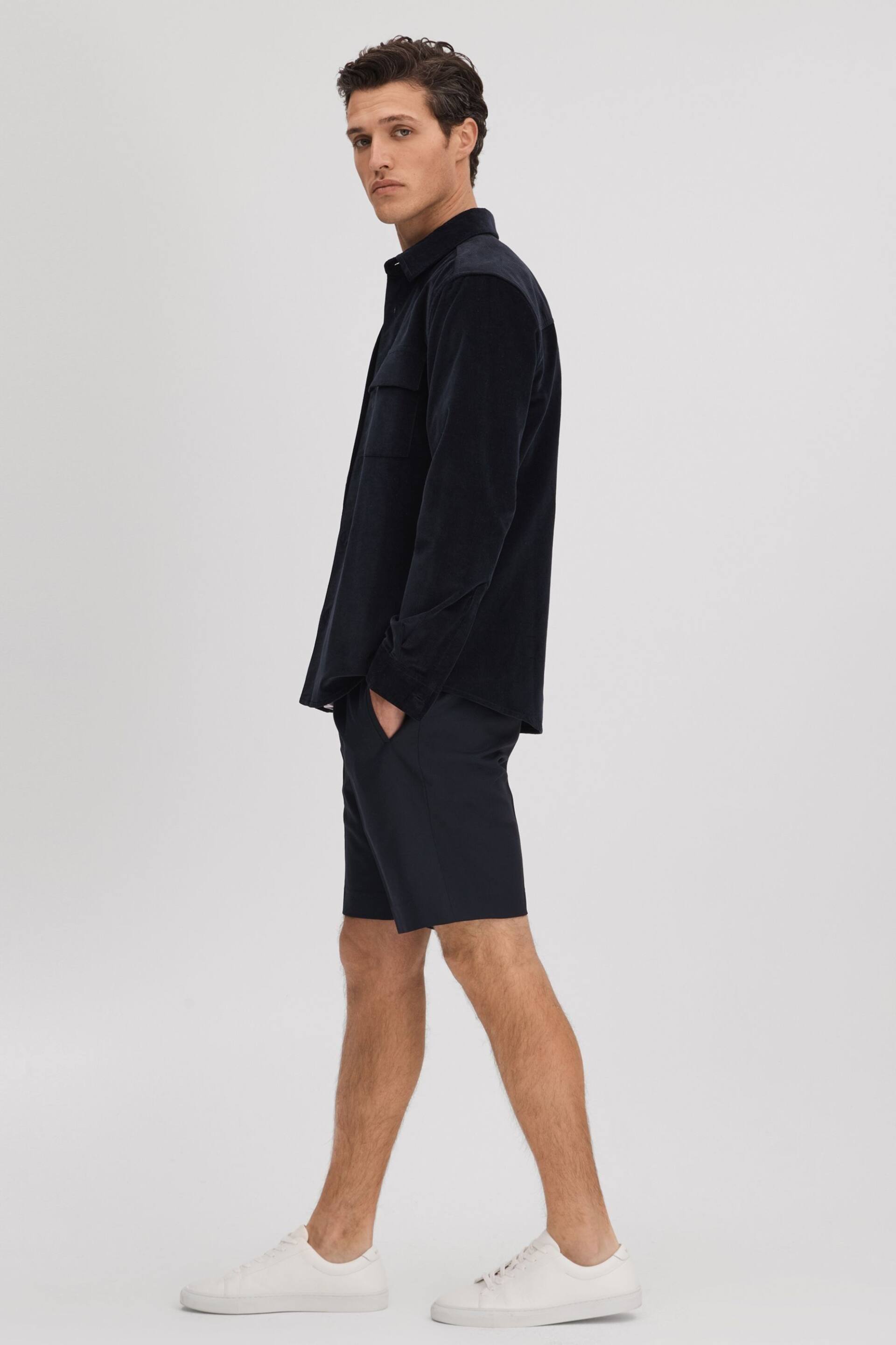 Reiss Navy Sussex Relaxed Drawstring Shorts - Image 3 of 6