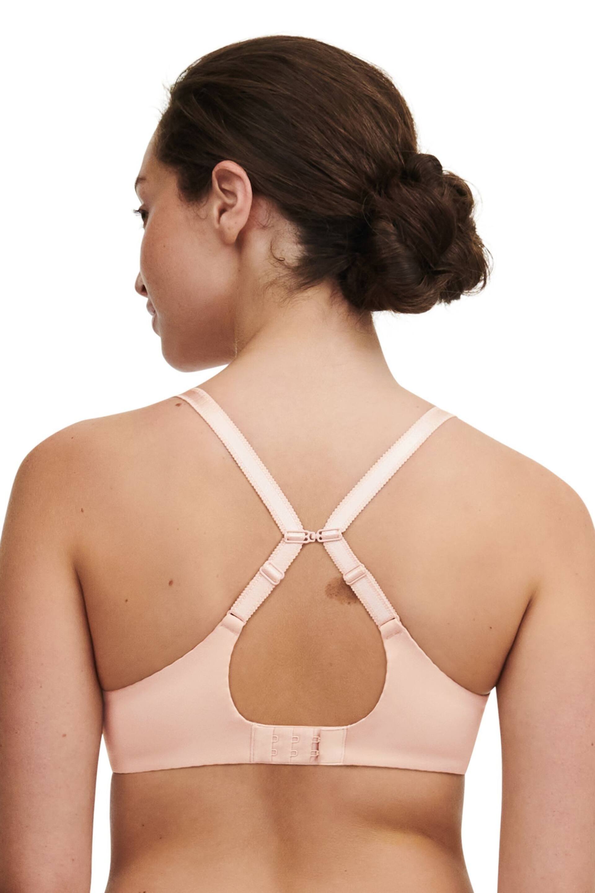 Chantelle Norah Chic Soft Feel Plunge Underwired T-Shirt Bra - Image 3 of 5